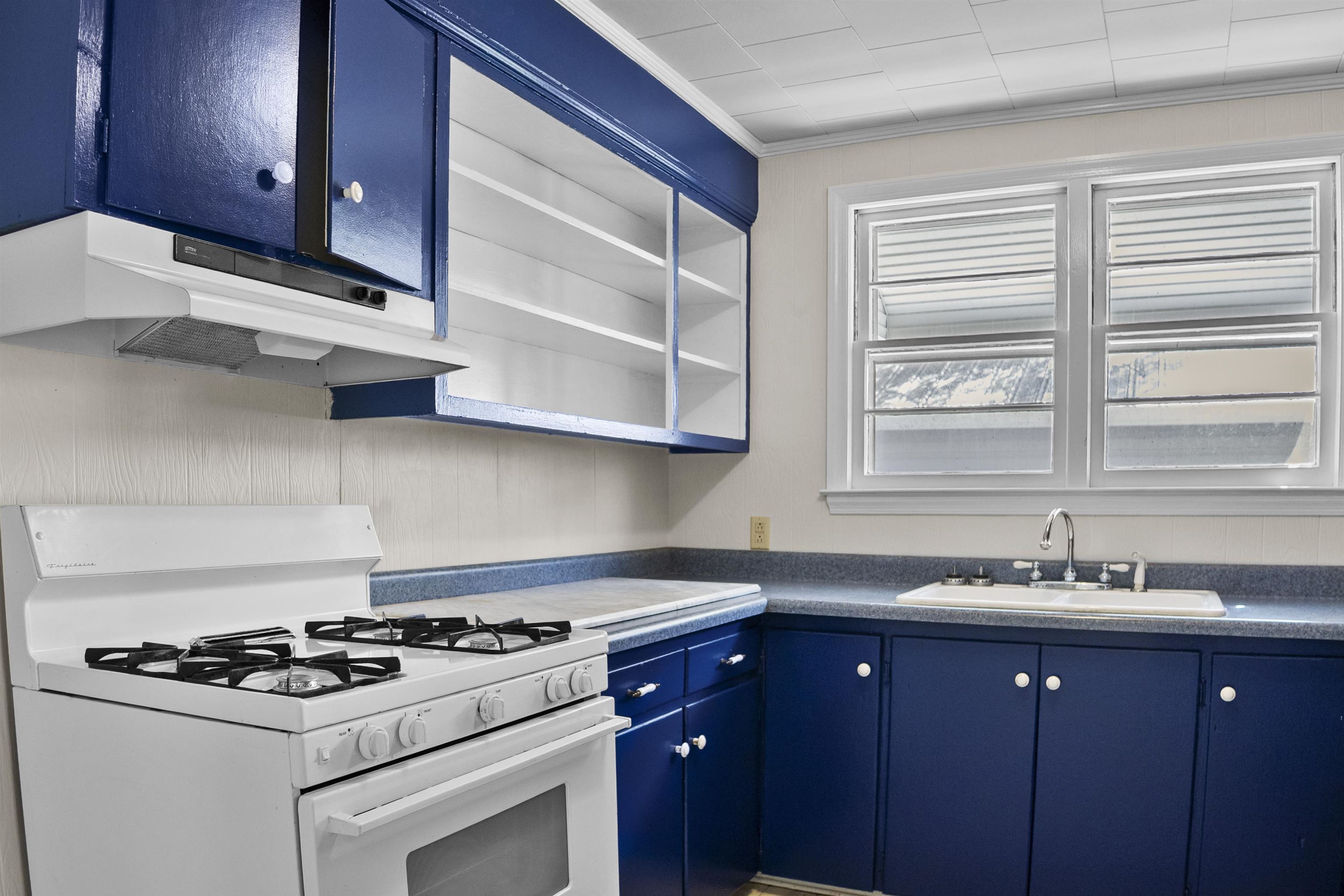 209 Melrose Ave. Property Photo 4