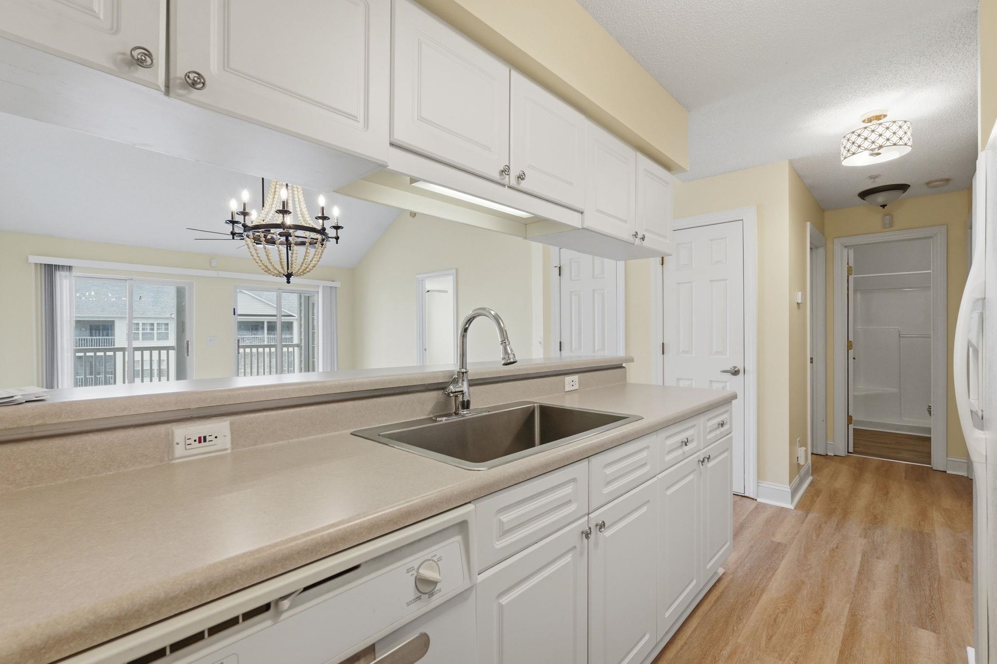 627 Woodmoor Dr. Property Photo 13