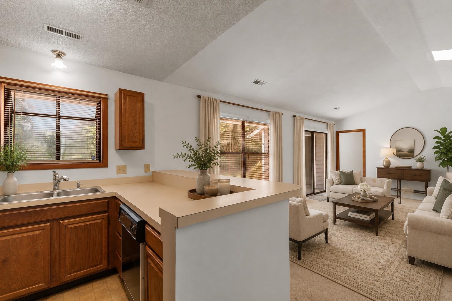 331 Waterside Dr. Property Photo 6