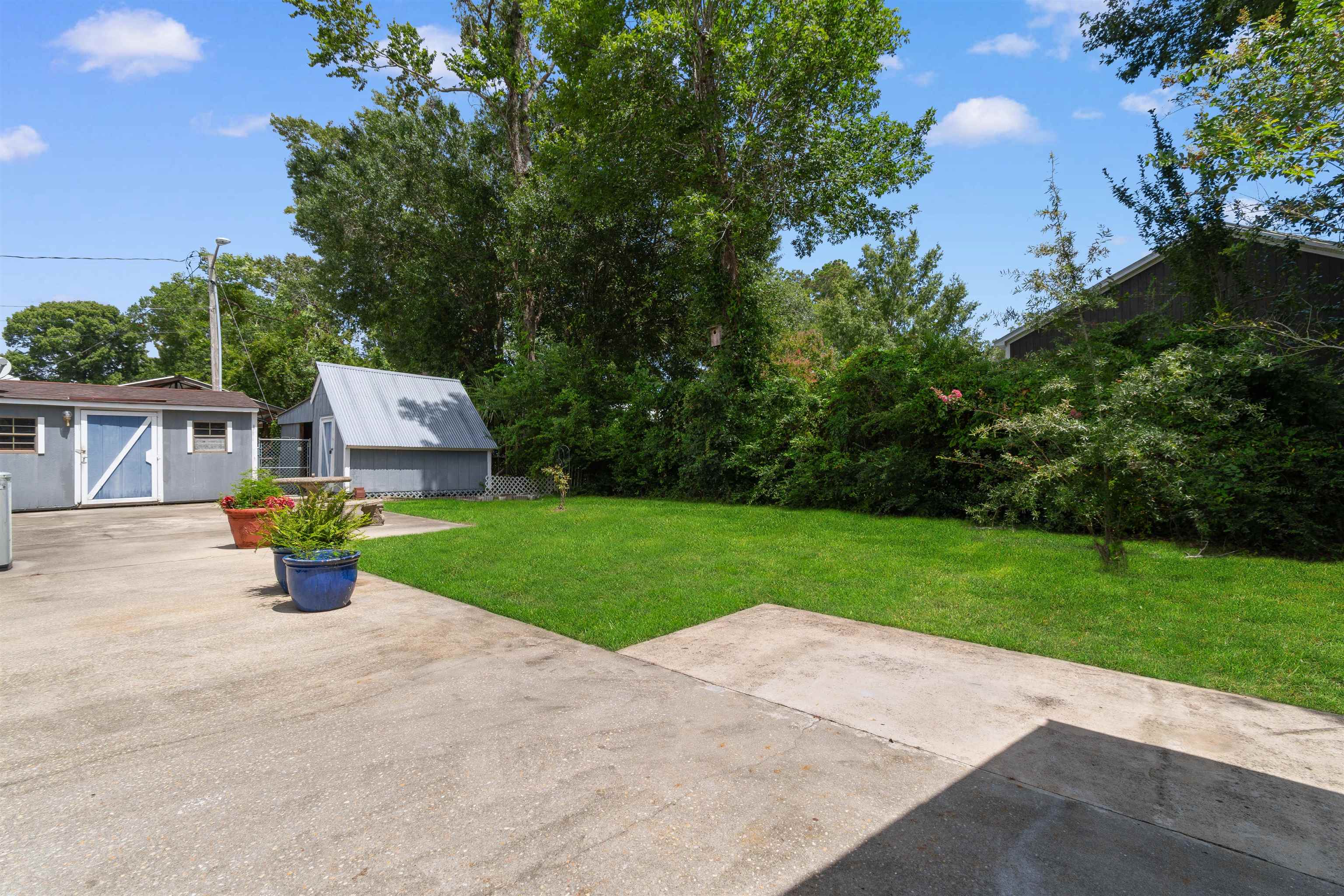 331 Waterside Dr. Property Photo 36