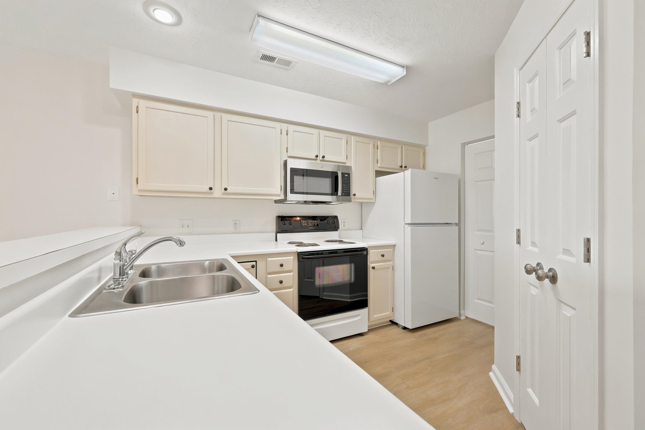 461 Red River Ct. Property Photo 6