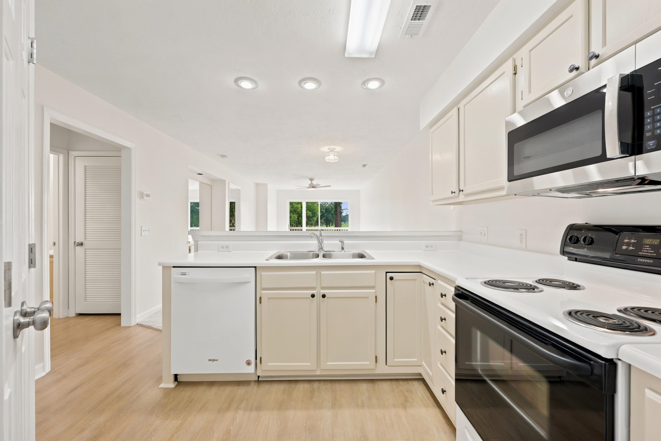 461 Red River Ct. Property Photo 7