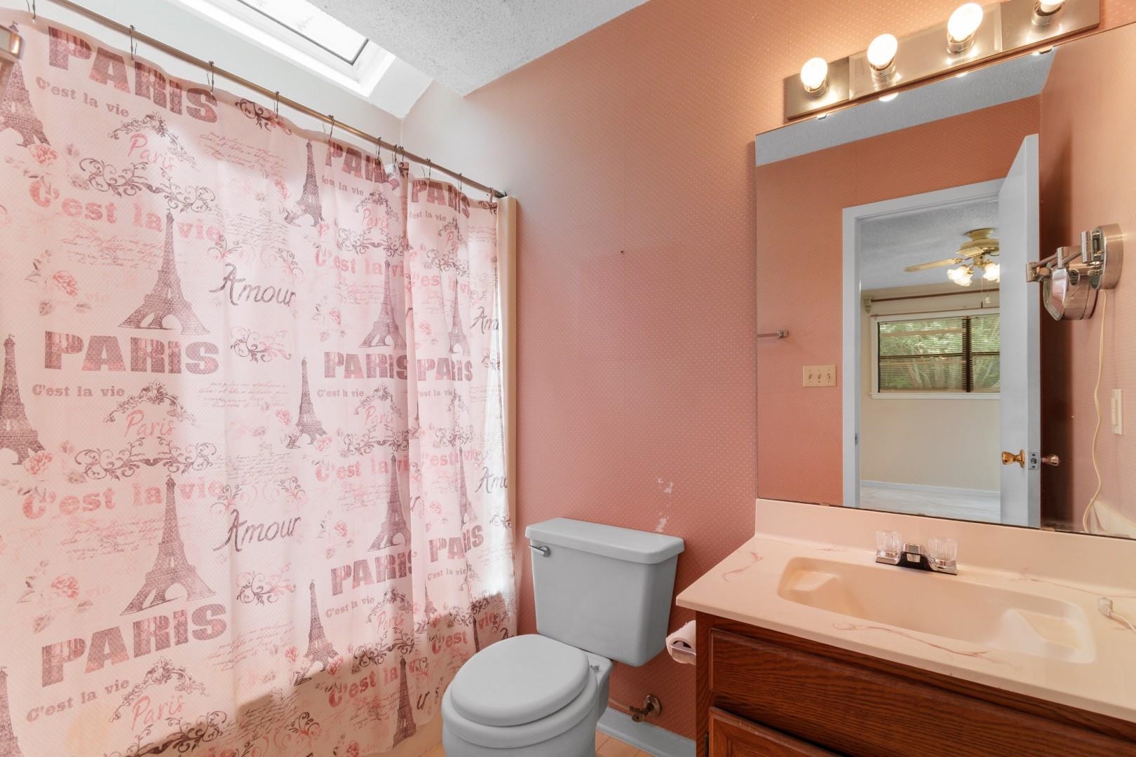 331 Waterside Dr. Property Photo 13