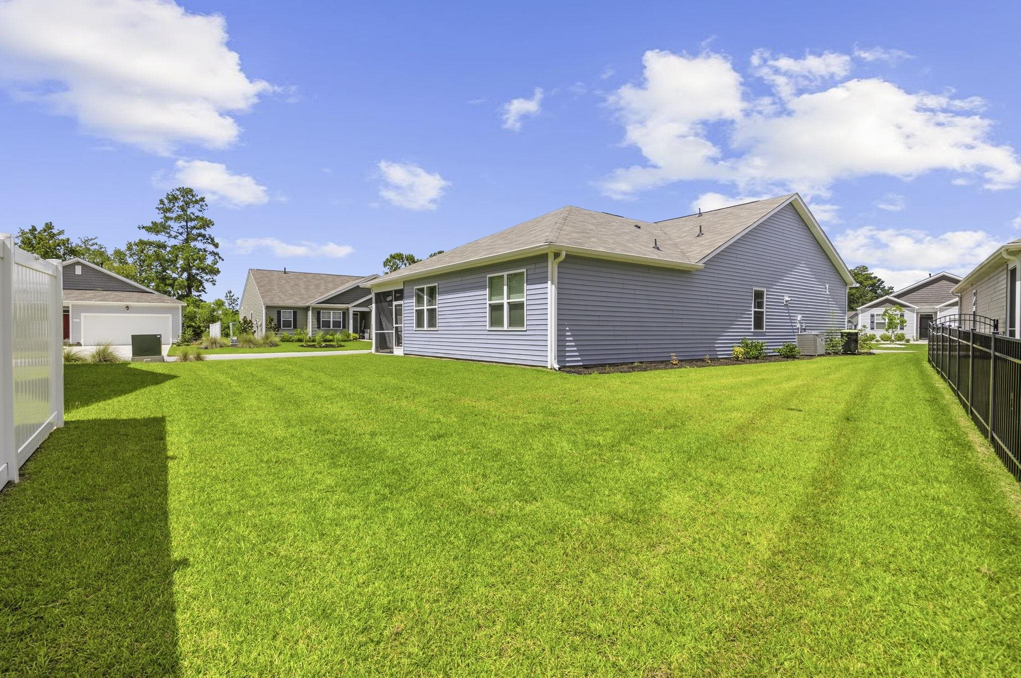 751 Gryffindor Dr. Property Photo 2