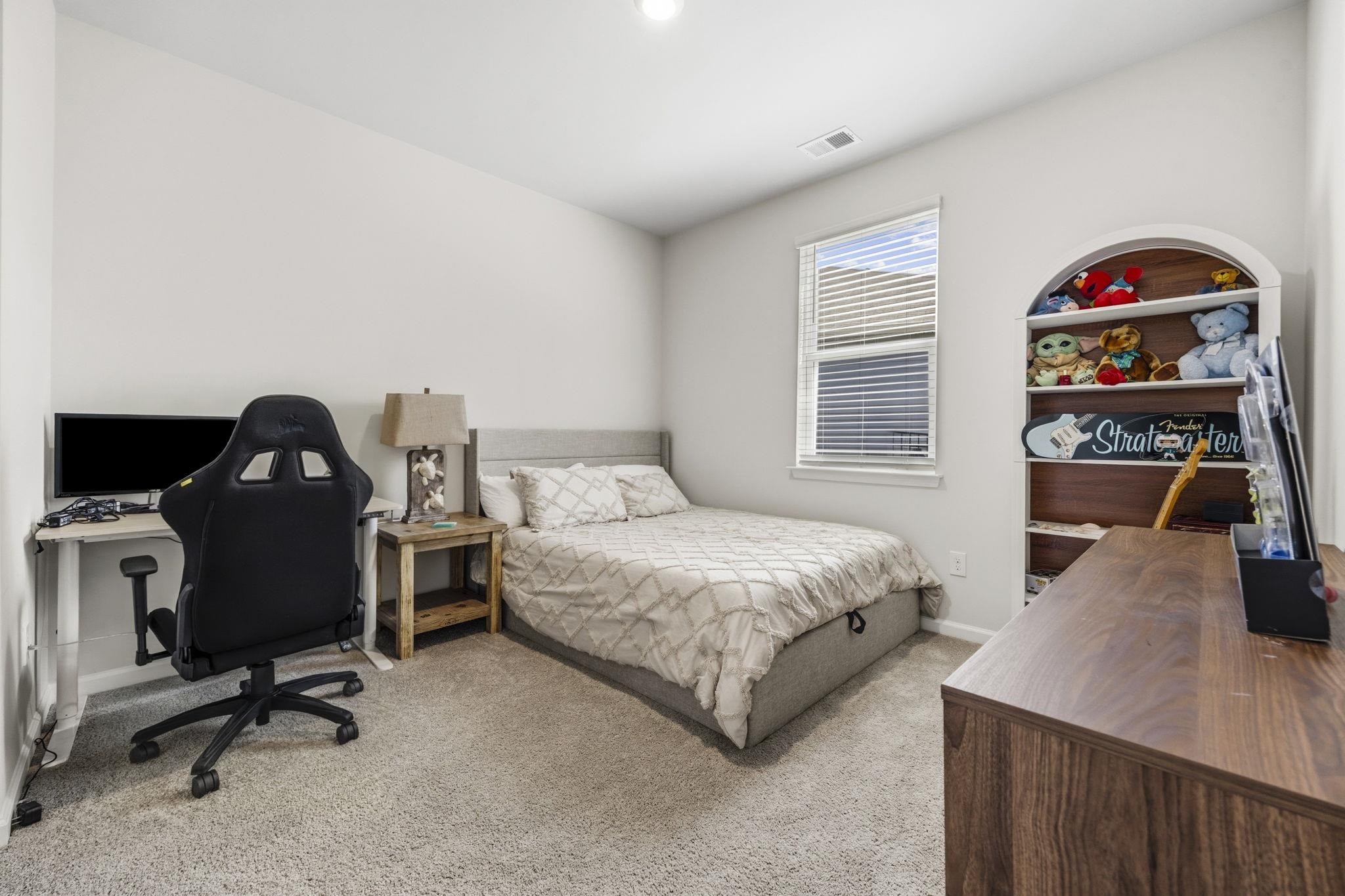 751 Gryffindor Dr. Property Photo 24