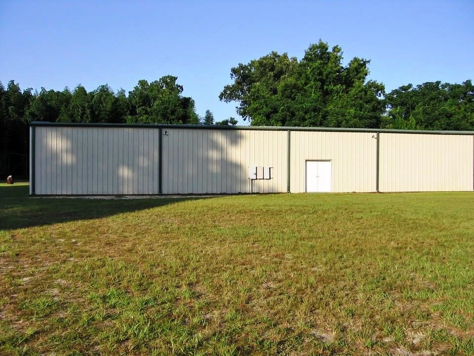 1456 Nichols Hwy.
