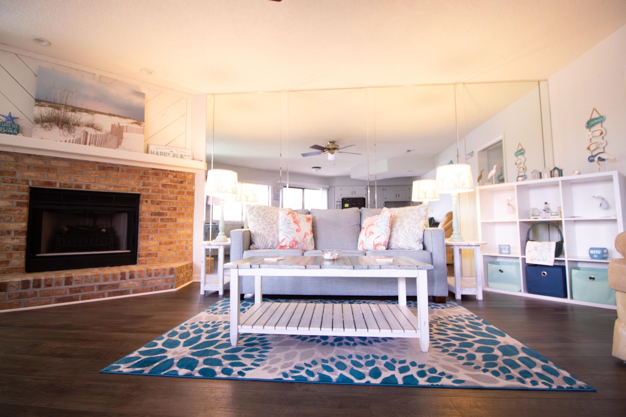 4246 Pinehurst Circle Property Photo 4