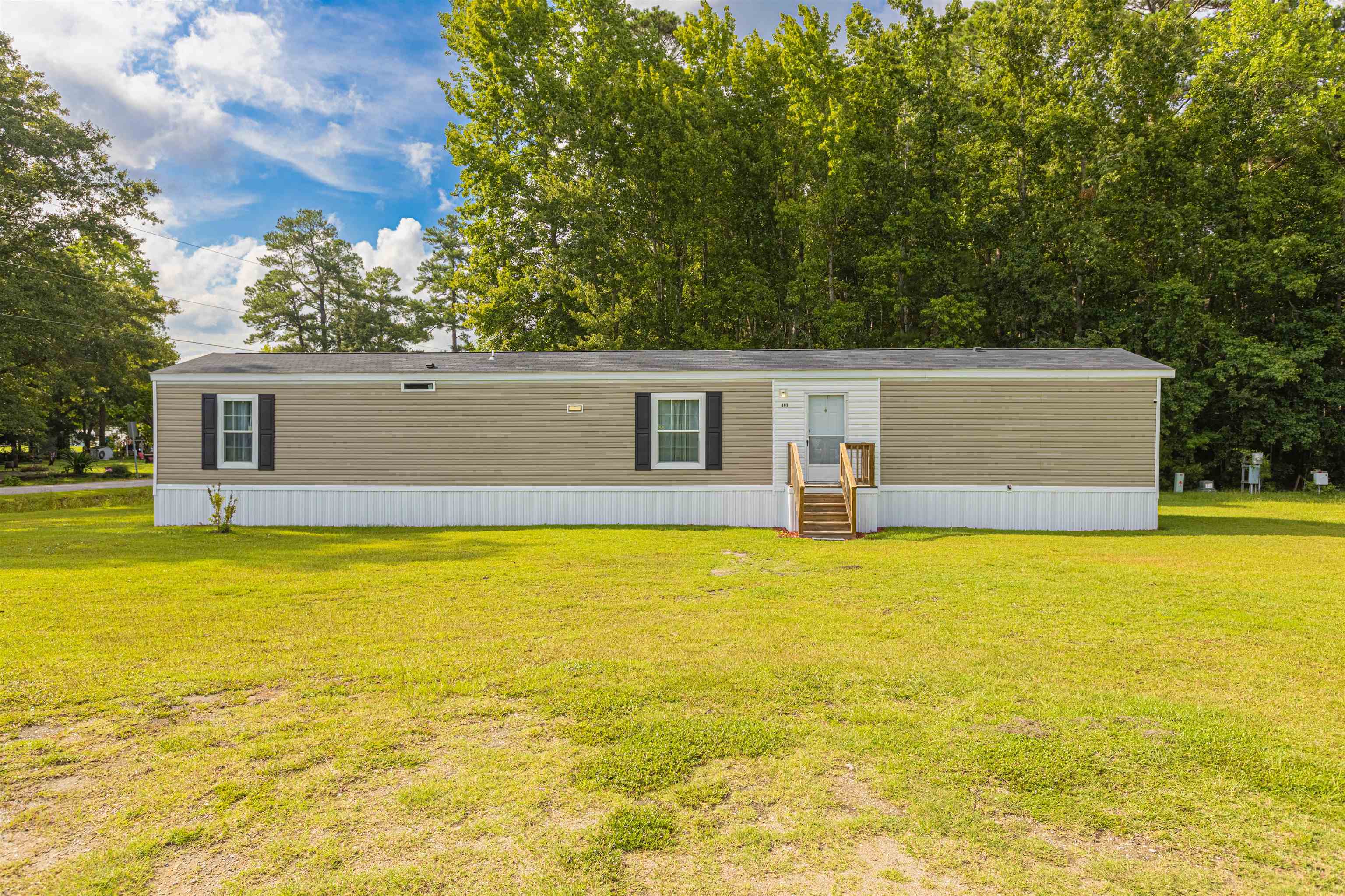301 Allison Court Property Photo 1
