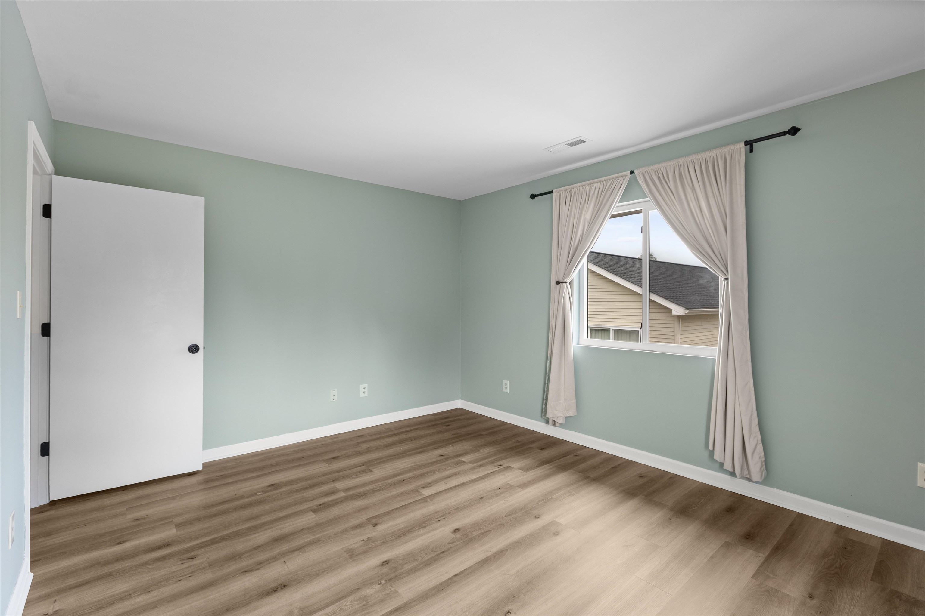 603 Wagon Wheel Rd. Property Photo 13