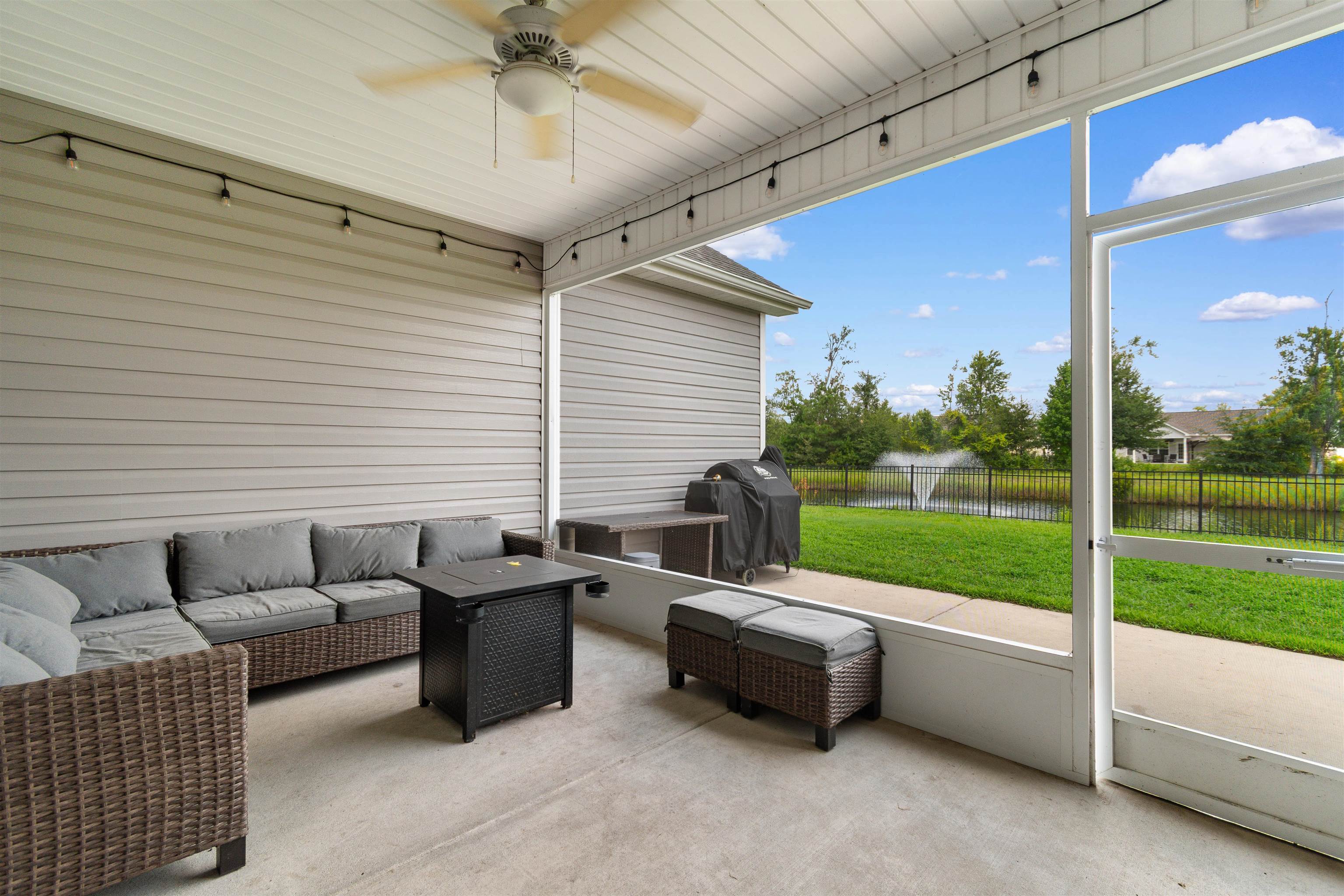 155 Palm Terrace Loop Property Photo 27