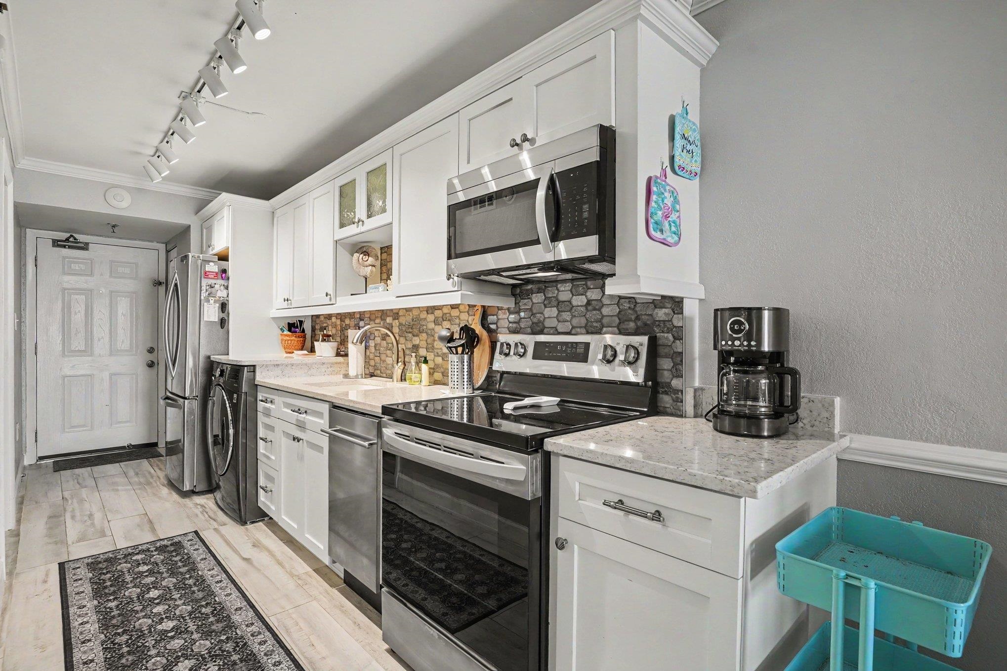1709 S Ocean Blvd. Property Photo 10