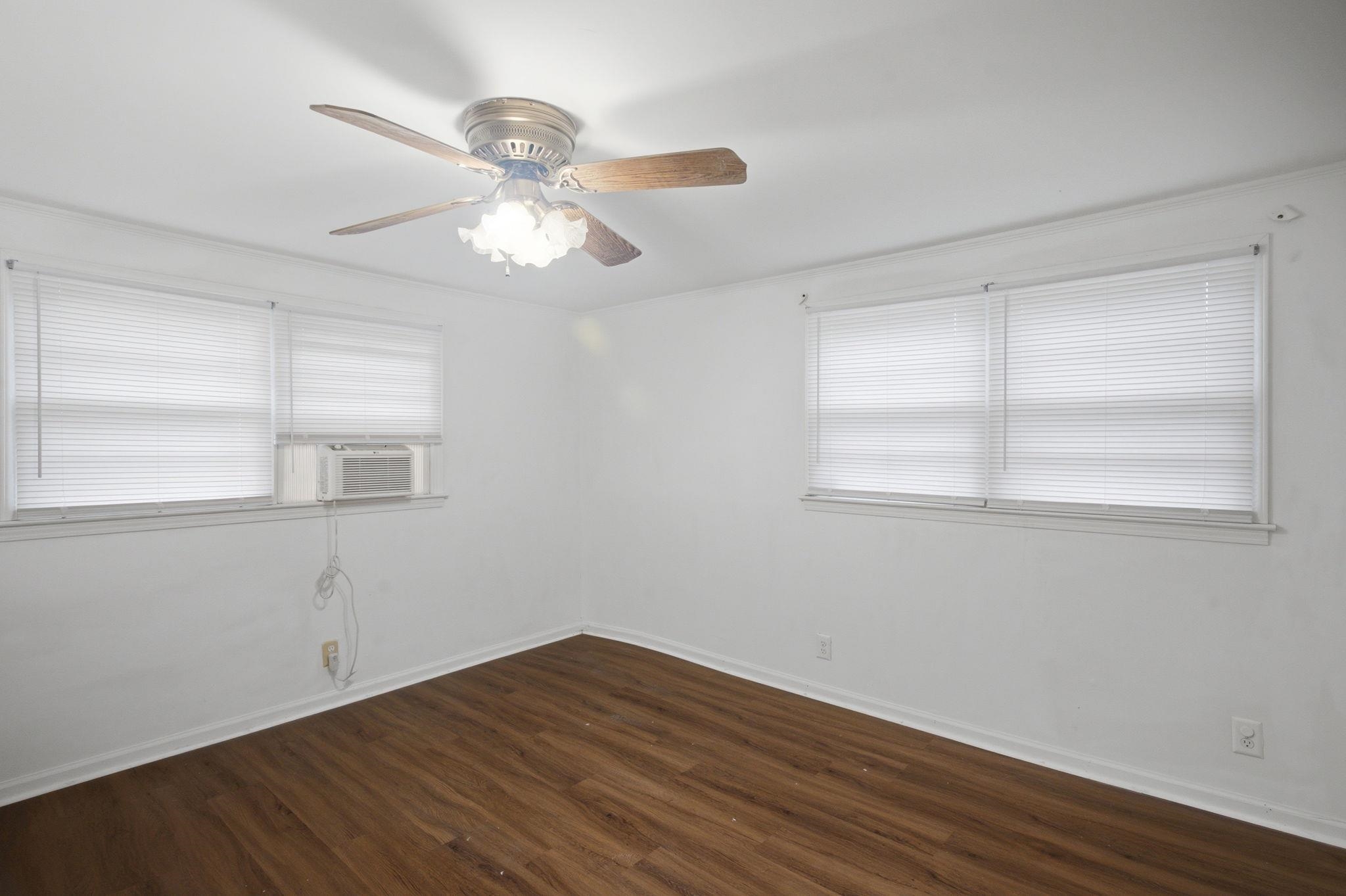 504 Ridge St. Property Photo 8