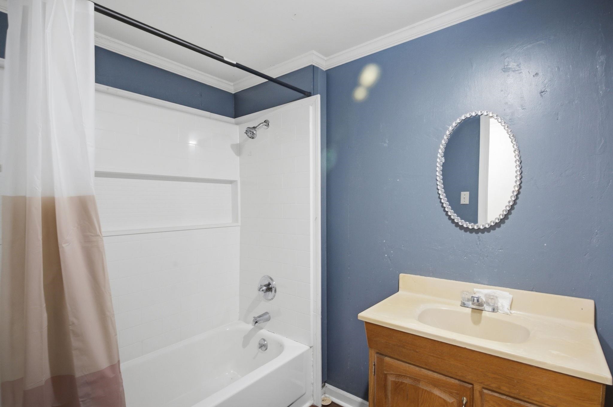 504 Ridge St. Property Photo 10