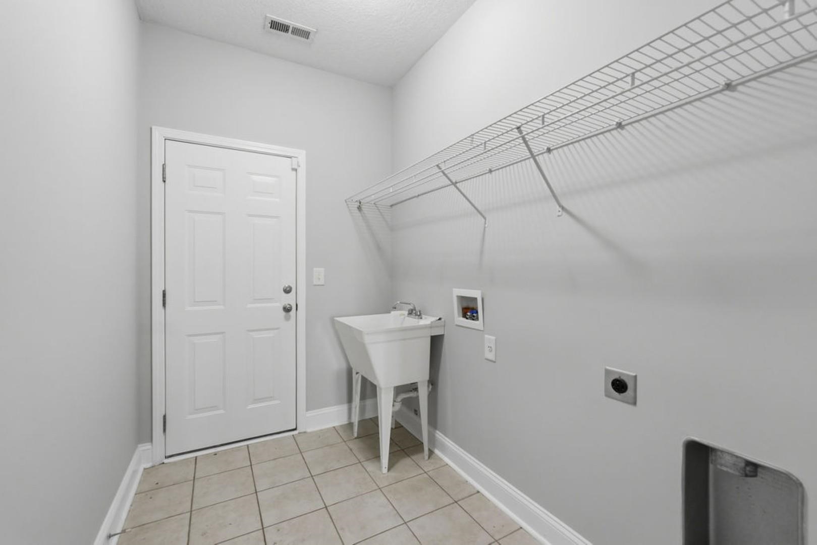 246 Seagrass Loop Property Photo 33