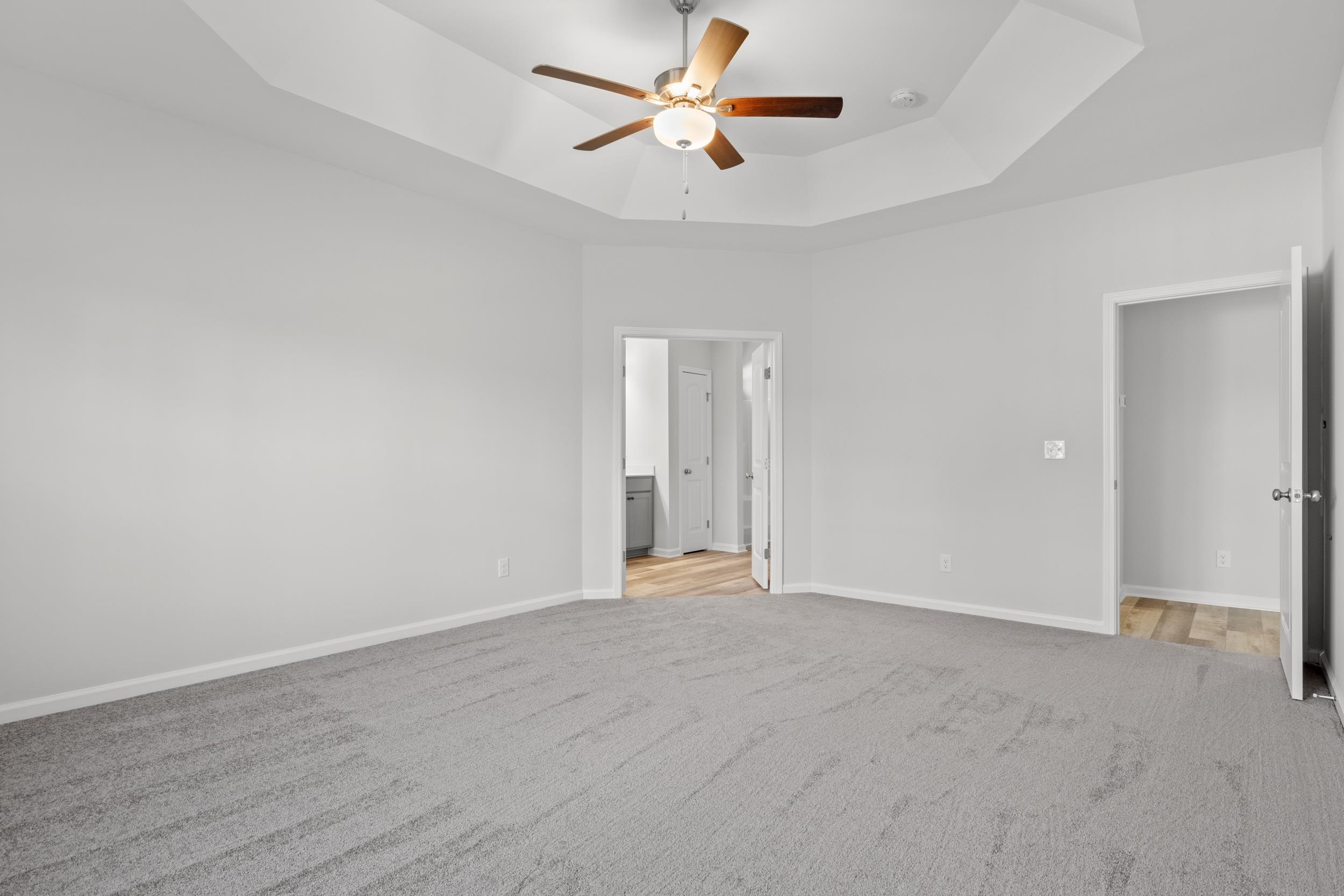 1126 W Business 9 Property Photo 10