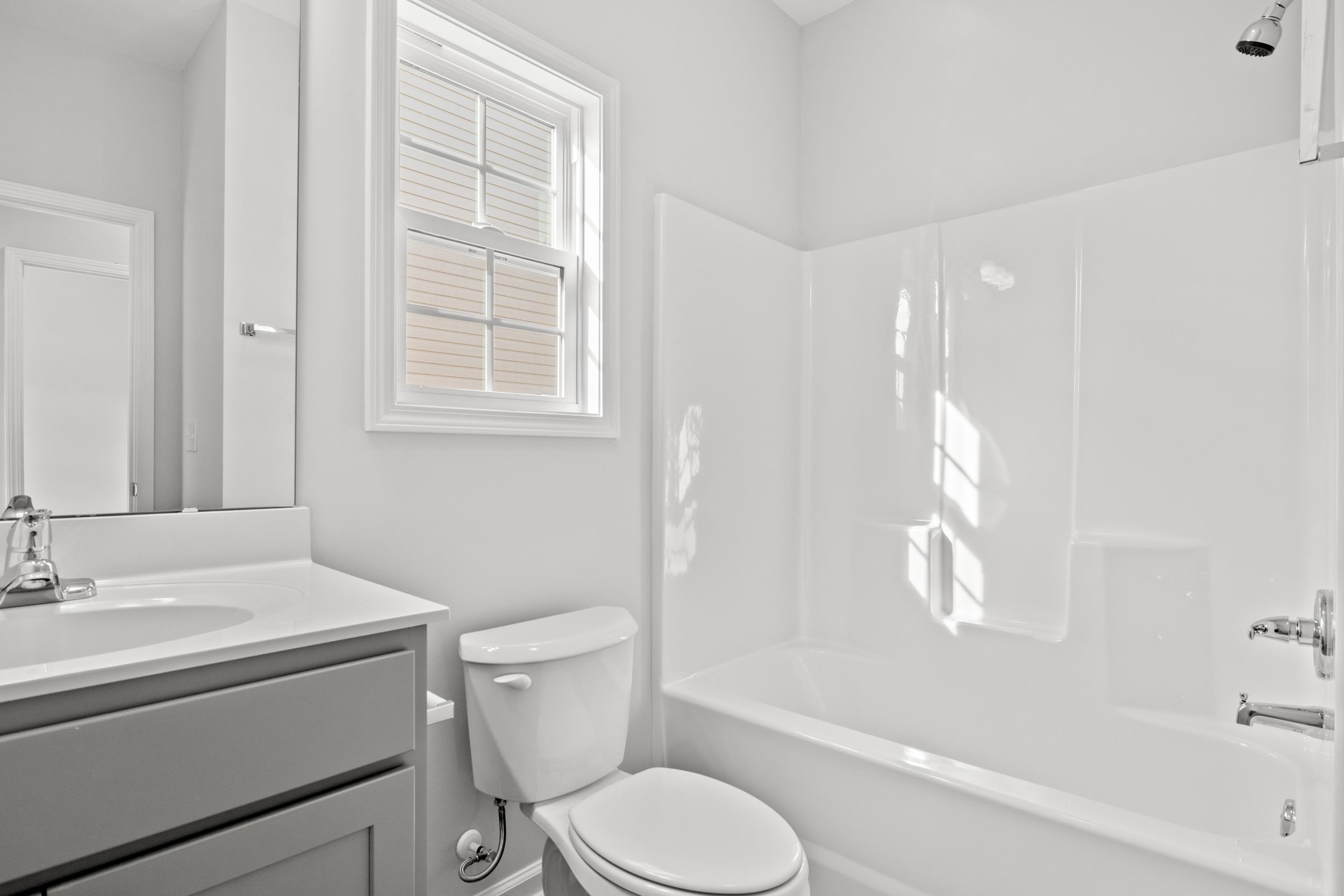 1126 W Business 9 Property Photo 15