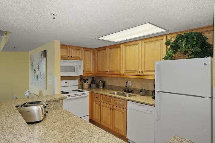 123 Ocean Blvd. Property Photo 17