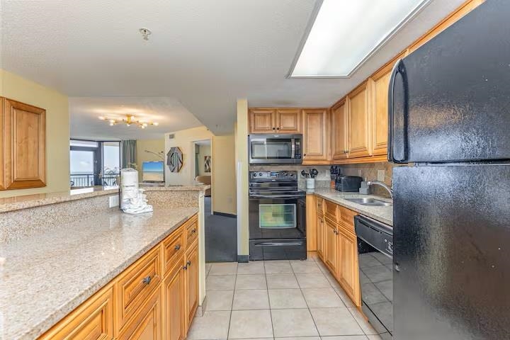 123 Ocean Blvd. Property Photo 29