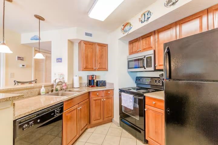 123 Ocean Blvd. Property Photo 81