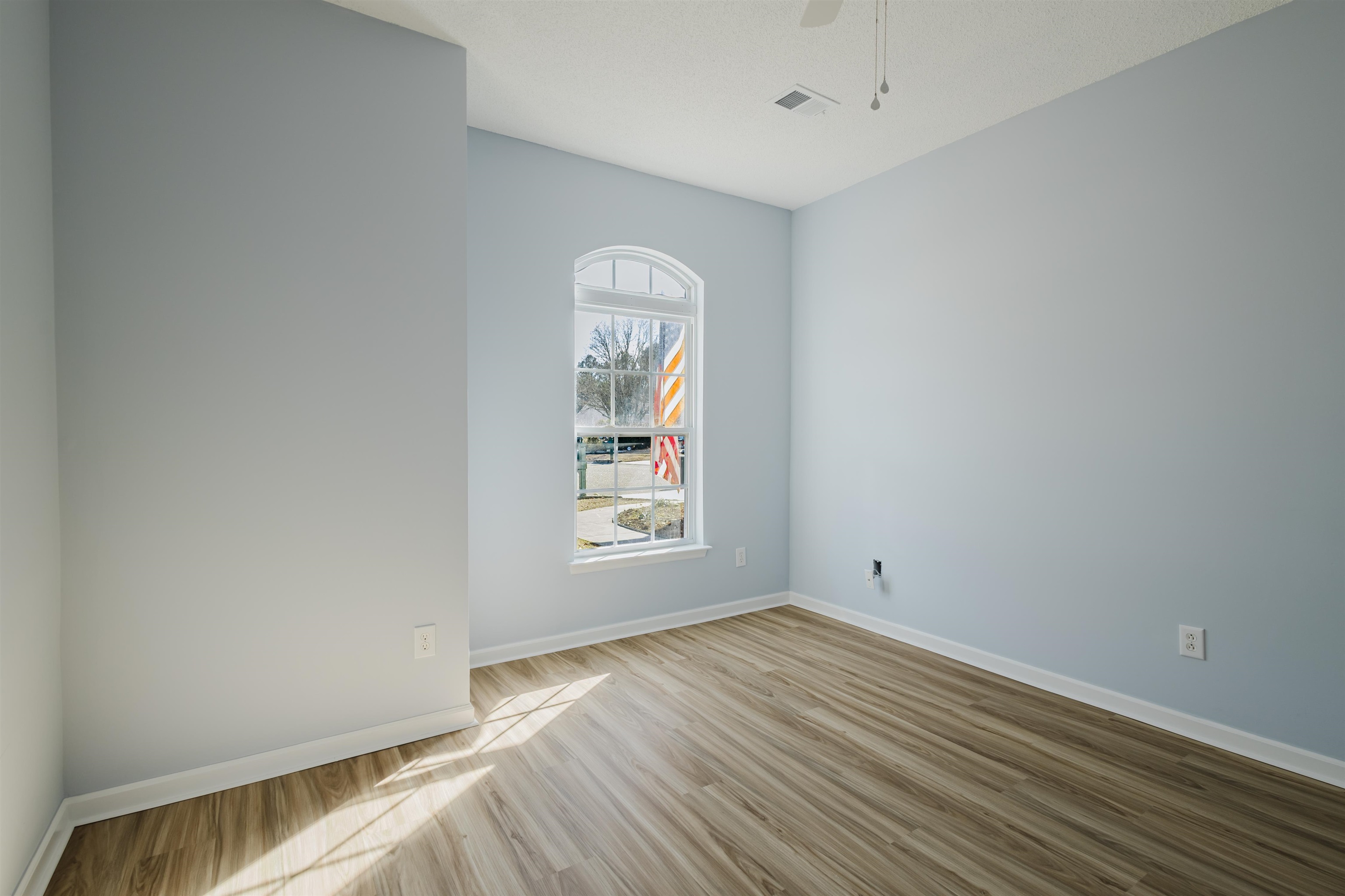 6011 Mossy Oaks Dr. Property Photo 22