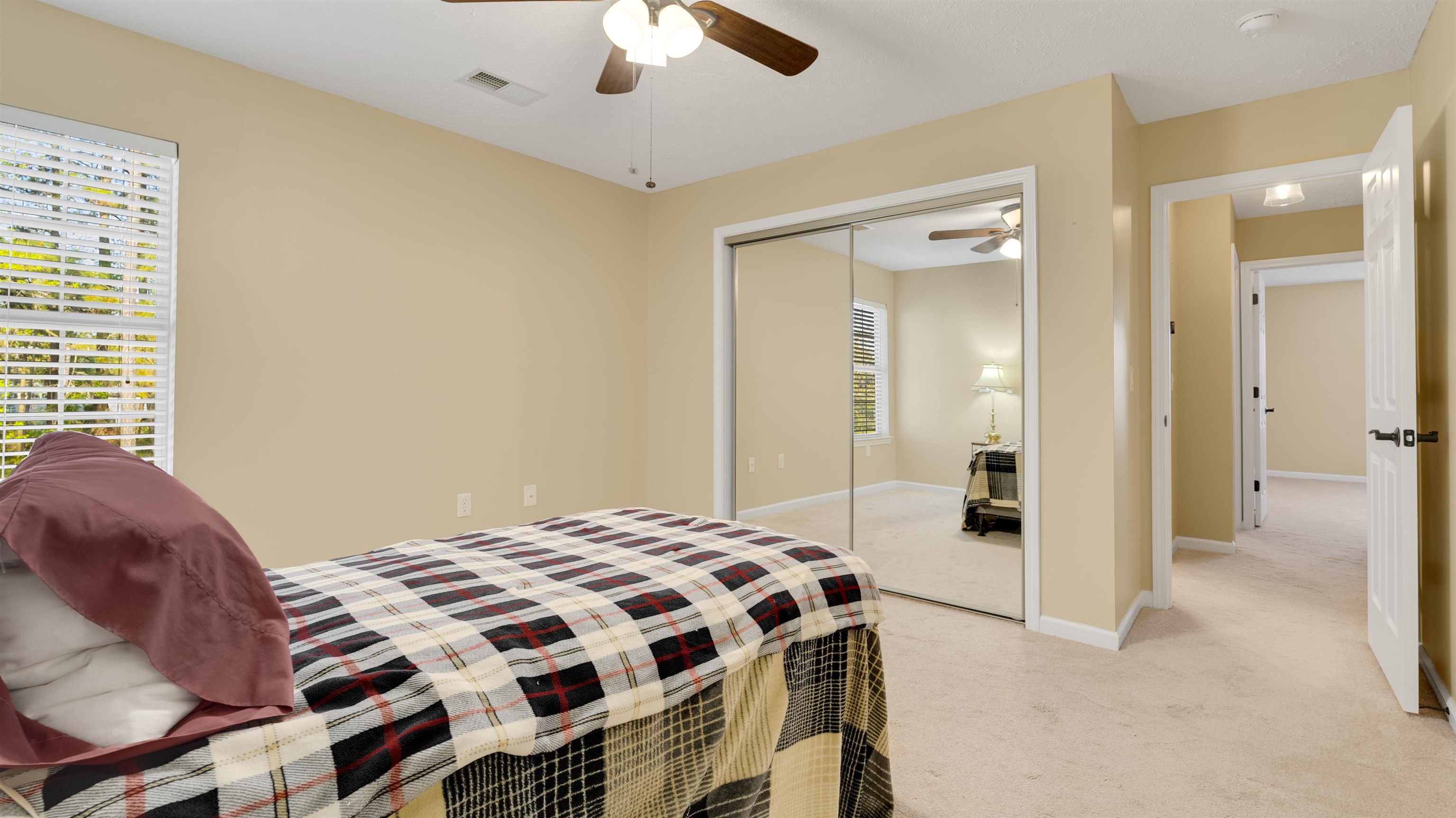 4533 Greenbriar Dr. Property Photo 30