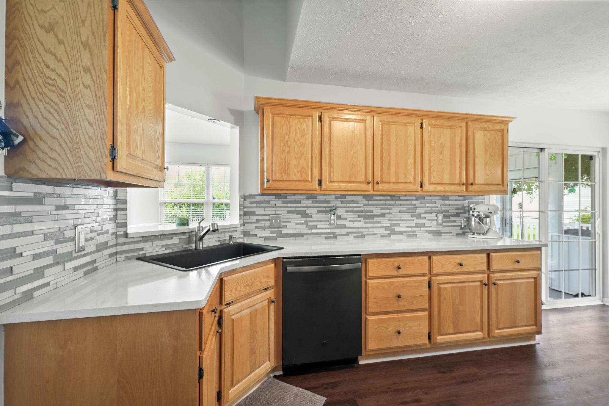 1505 Riley Ct. Property Photo 11