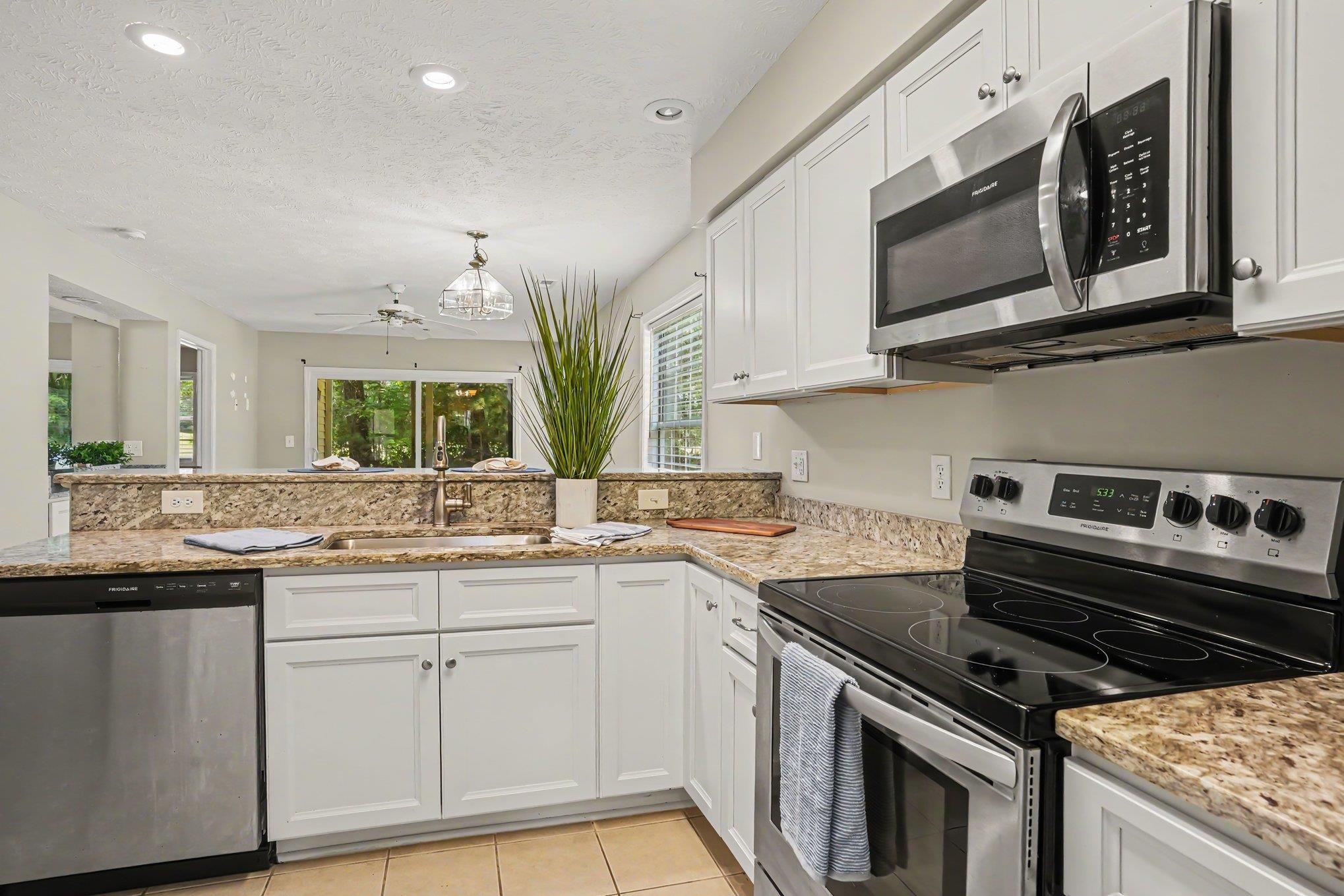 623 Tupelo Ln. Property Photo 15