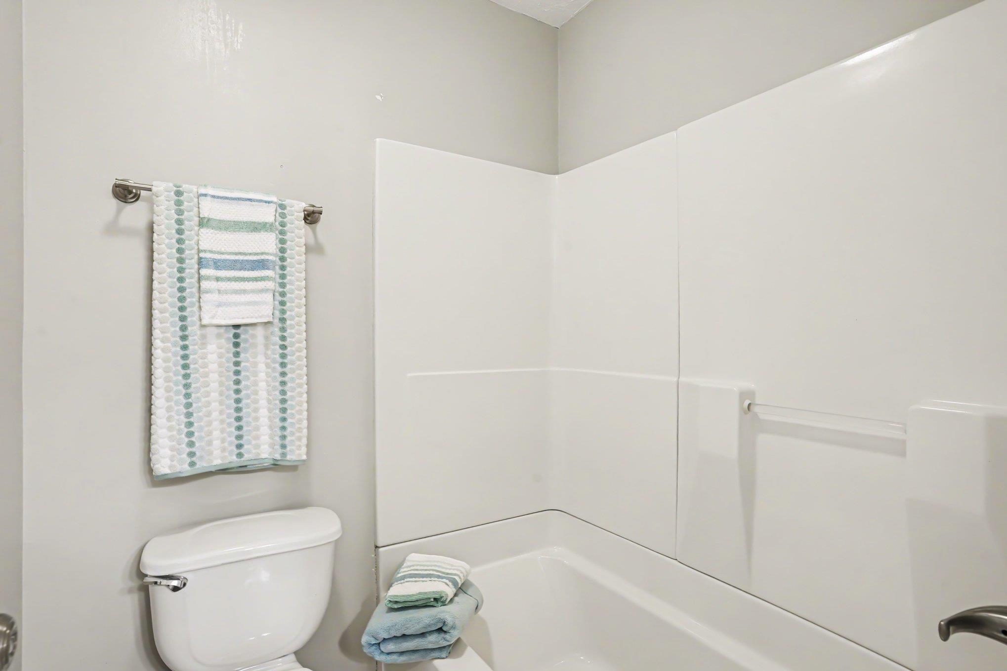 623 Tupelo Ln. Property Photo 20