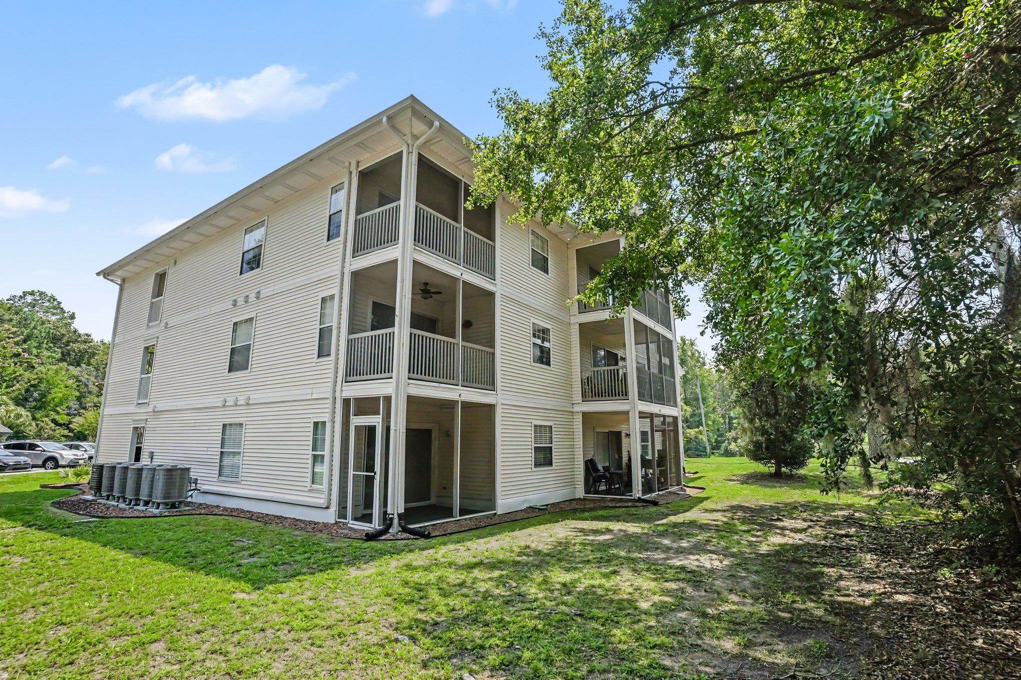 623 Tupelo Ln. Property Photo 32