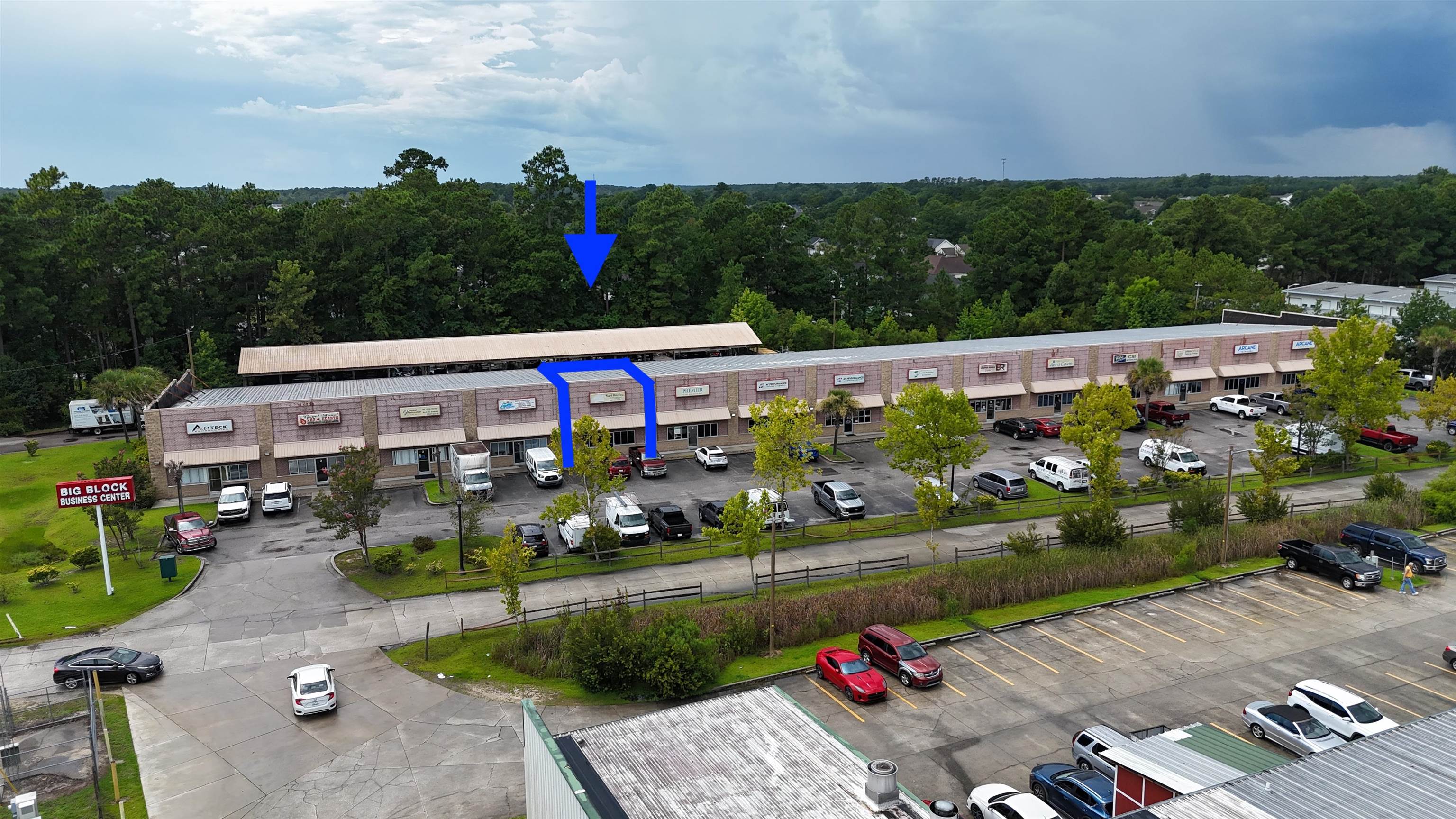 3931 Mega Dr. Property Photo 1