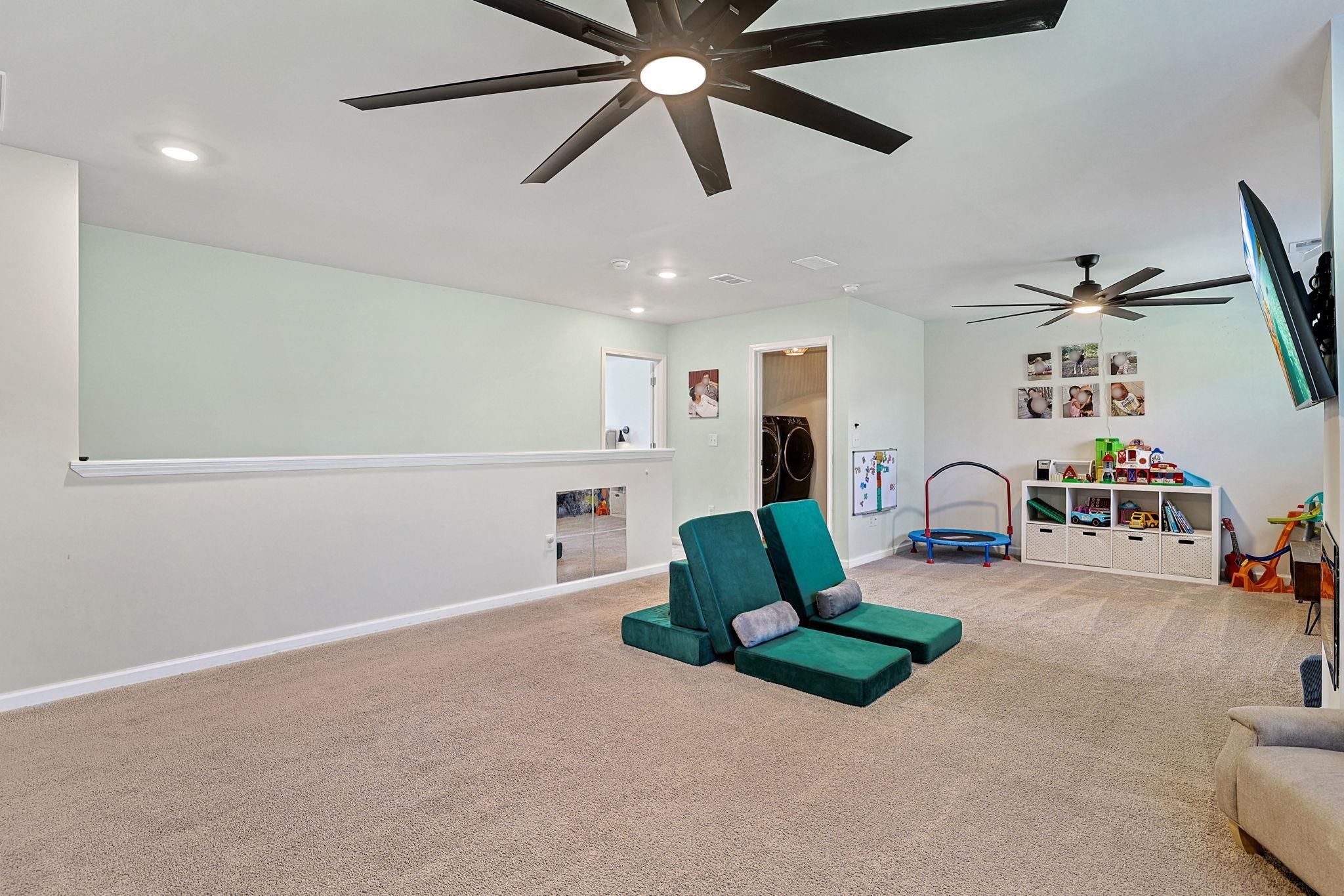 1165 Maxwell Dr. Property Photo 14