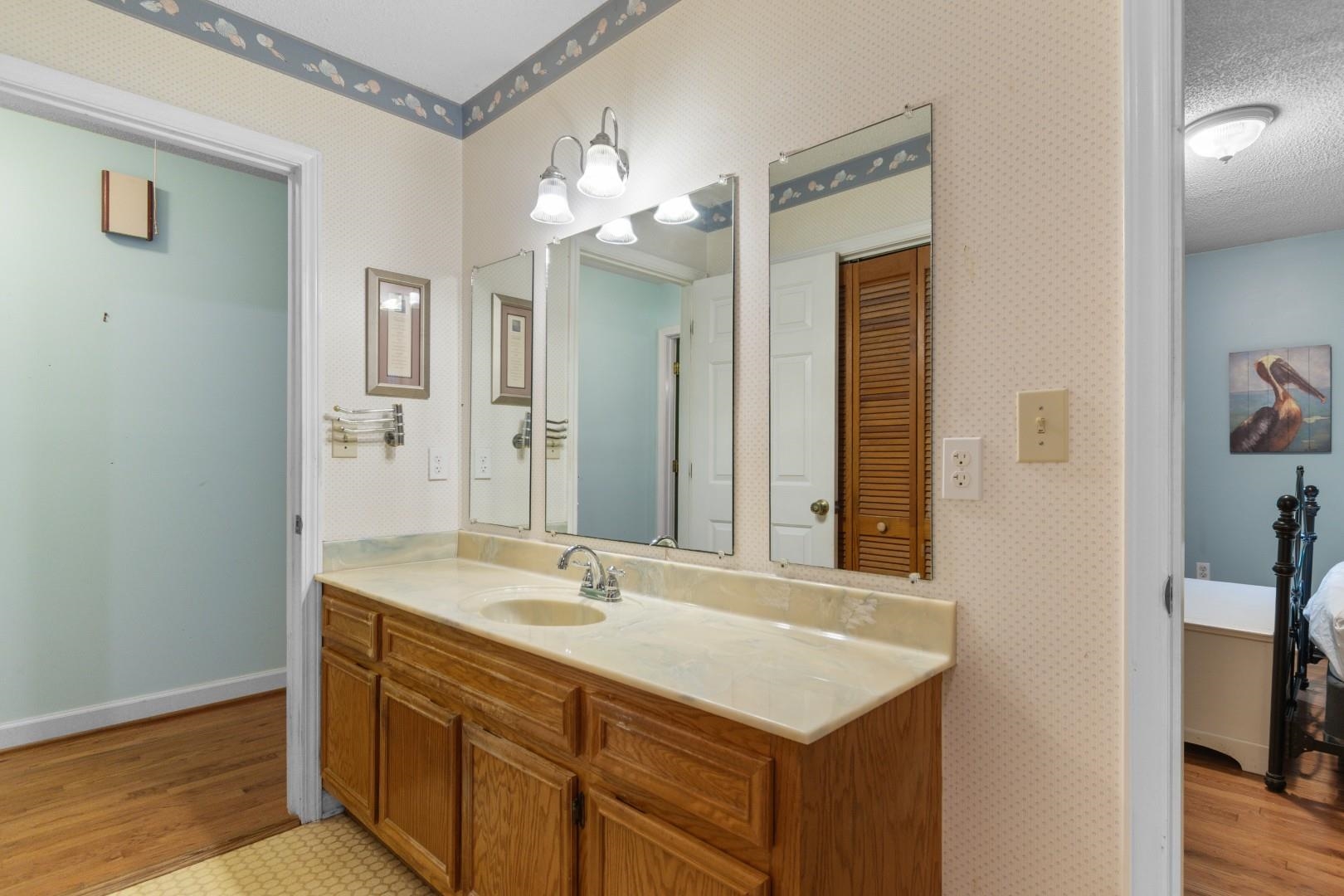 2215 Jefferson Circle Property Photo 16