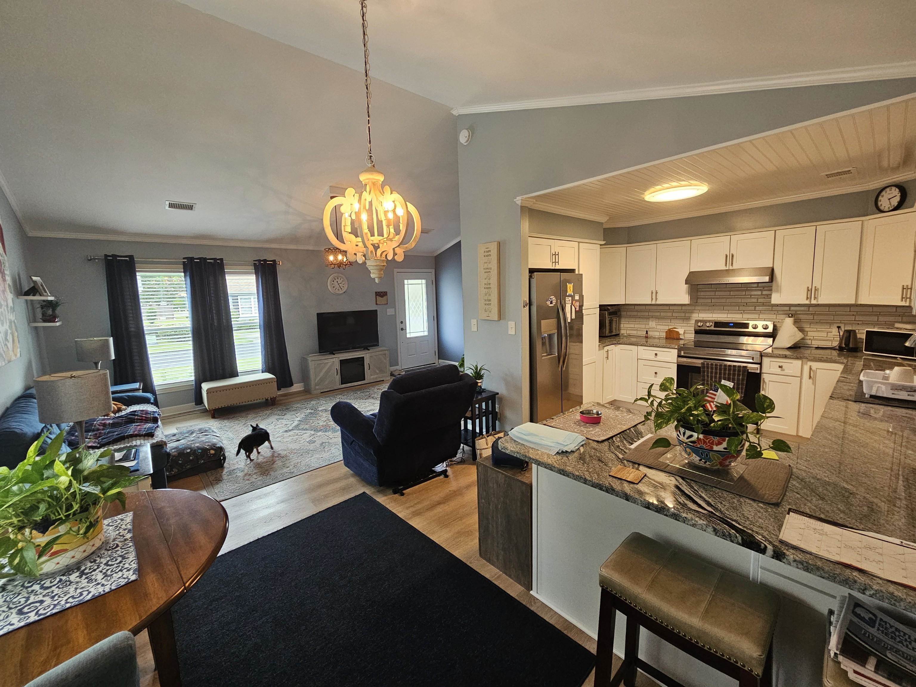 9423 Old Palmetto Rd. Property Photo 10