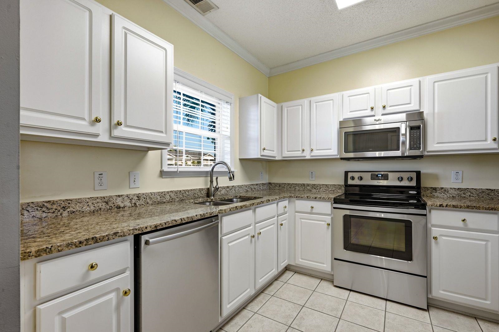 5801 Oyster Catcher Dr. Property Photo 3