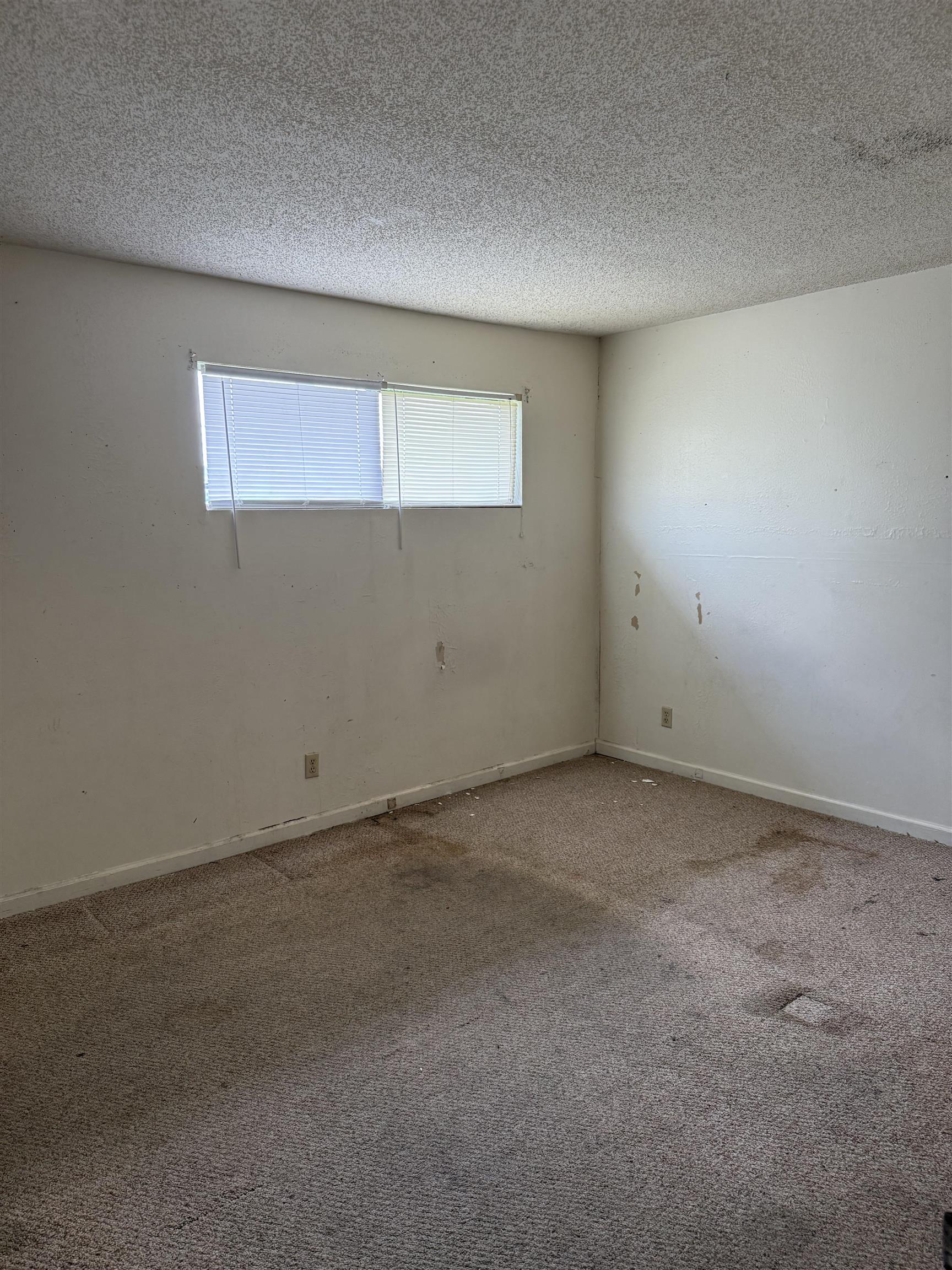 2000 Greens Blvd. Property Photo 14