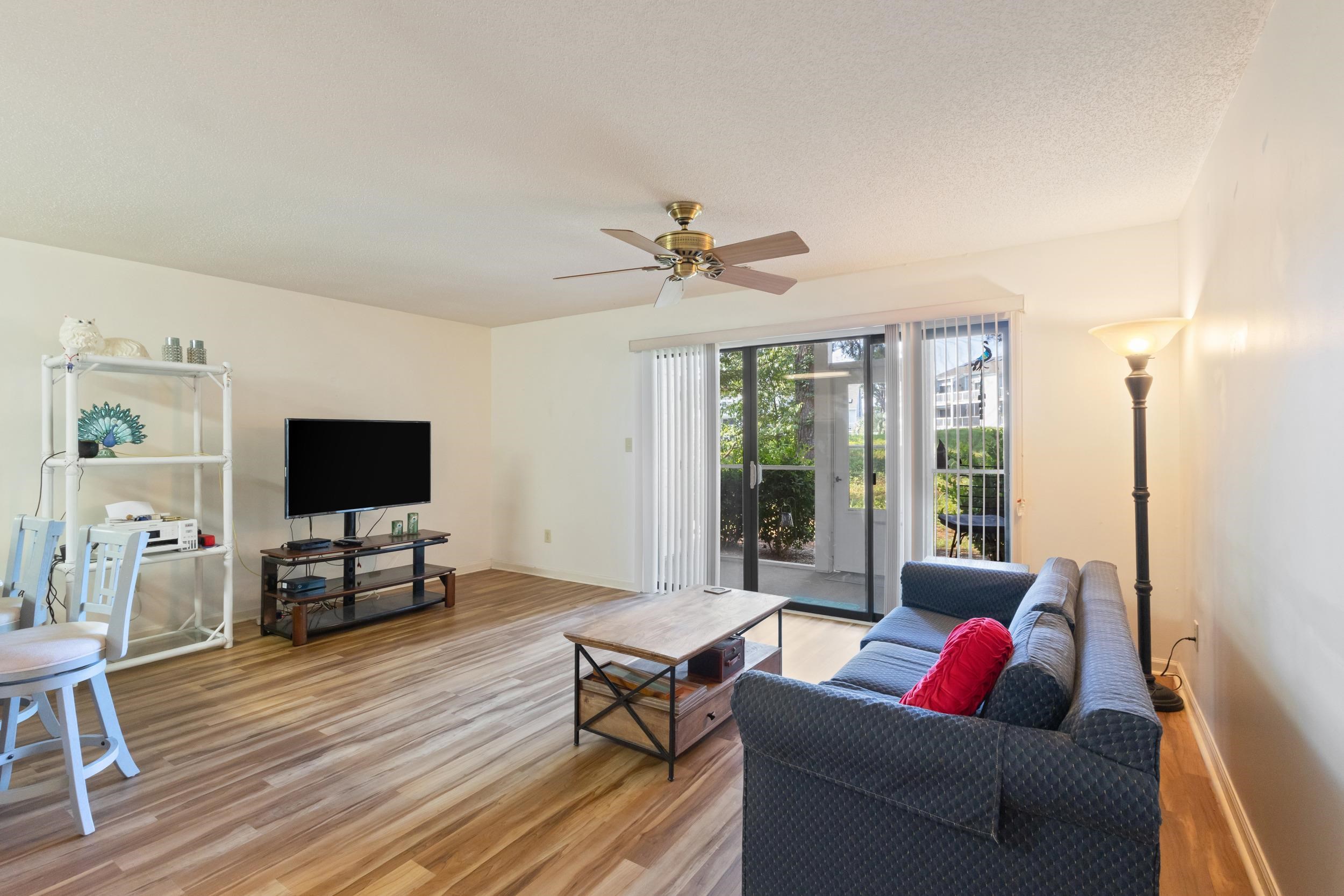 1095 Plantation Dr. W Property Photo 20