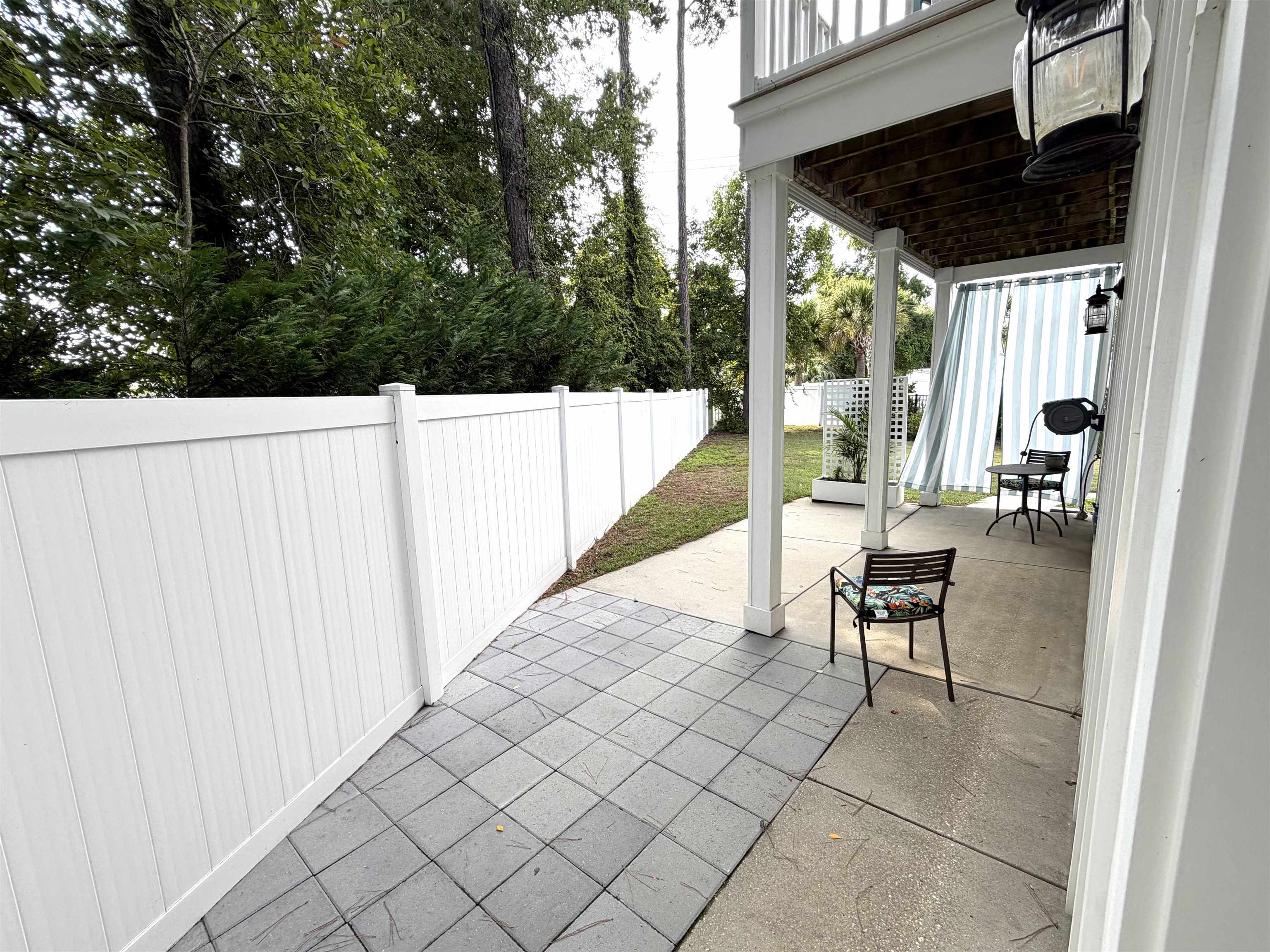 164 Lake Pointe Dr. Property Photo 33