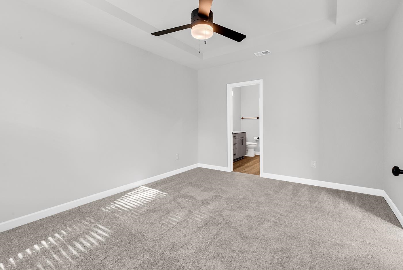 408 Ireland Way Property Photo 25