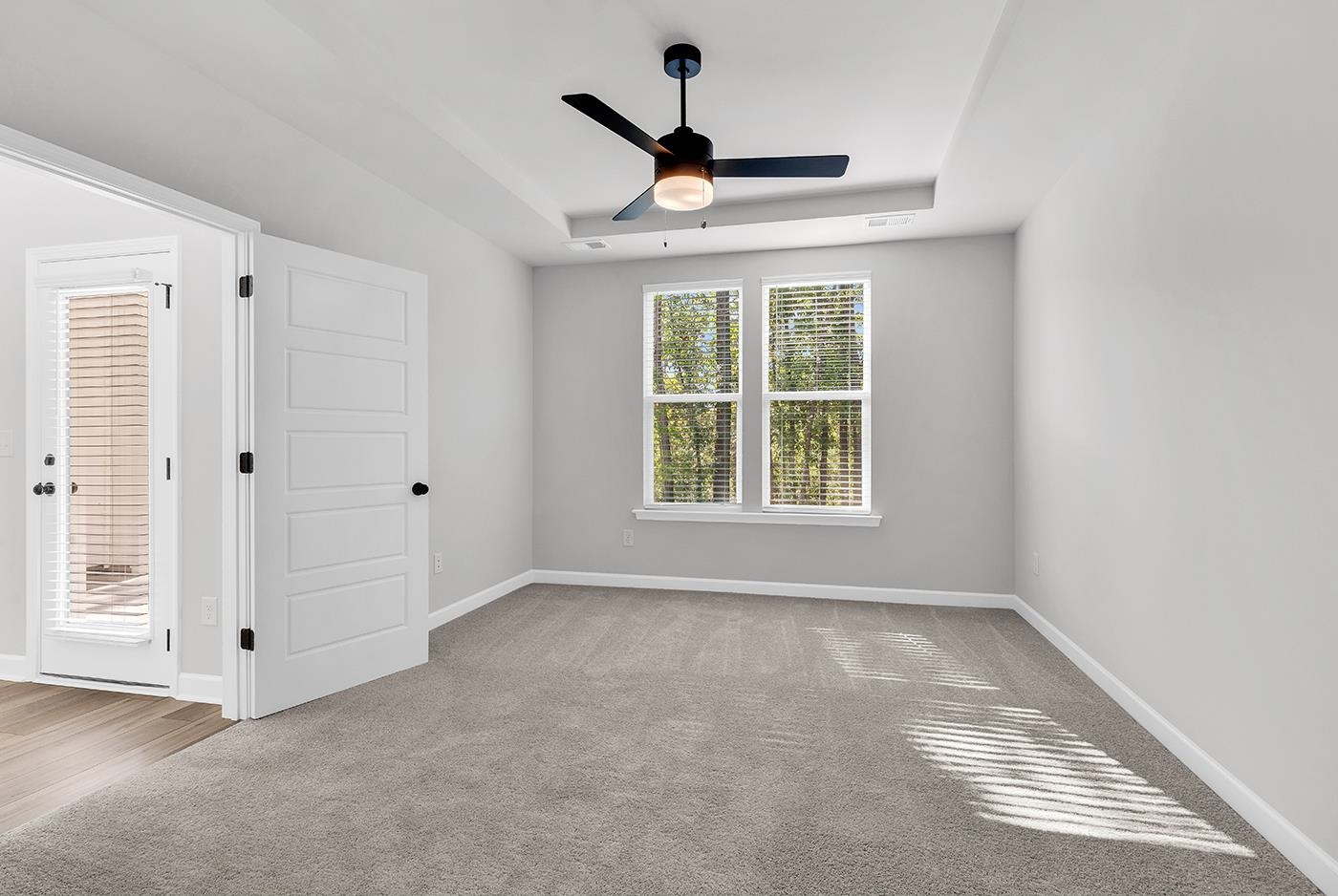 408 Ireland Way Property Photo 32