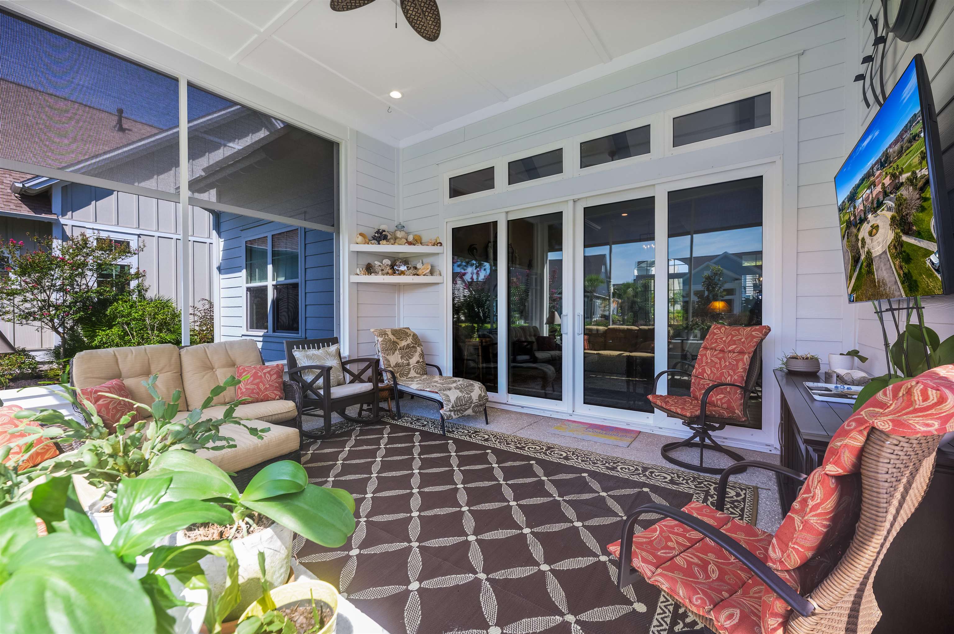 5986 Bolsena Place Property Photo 13