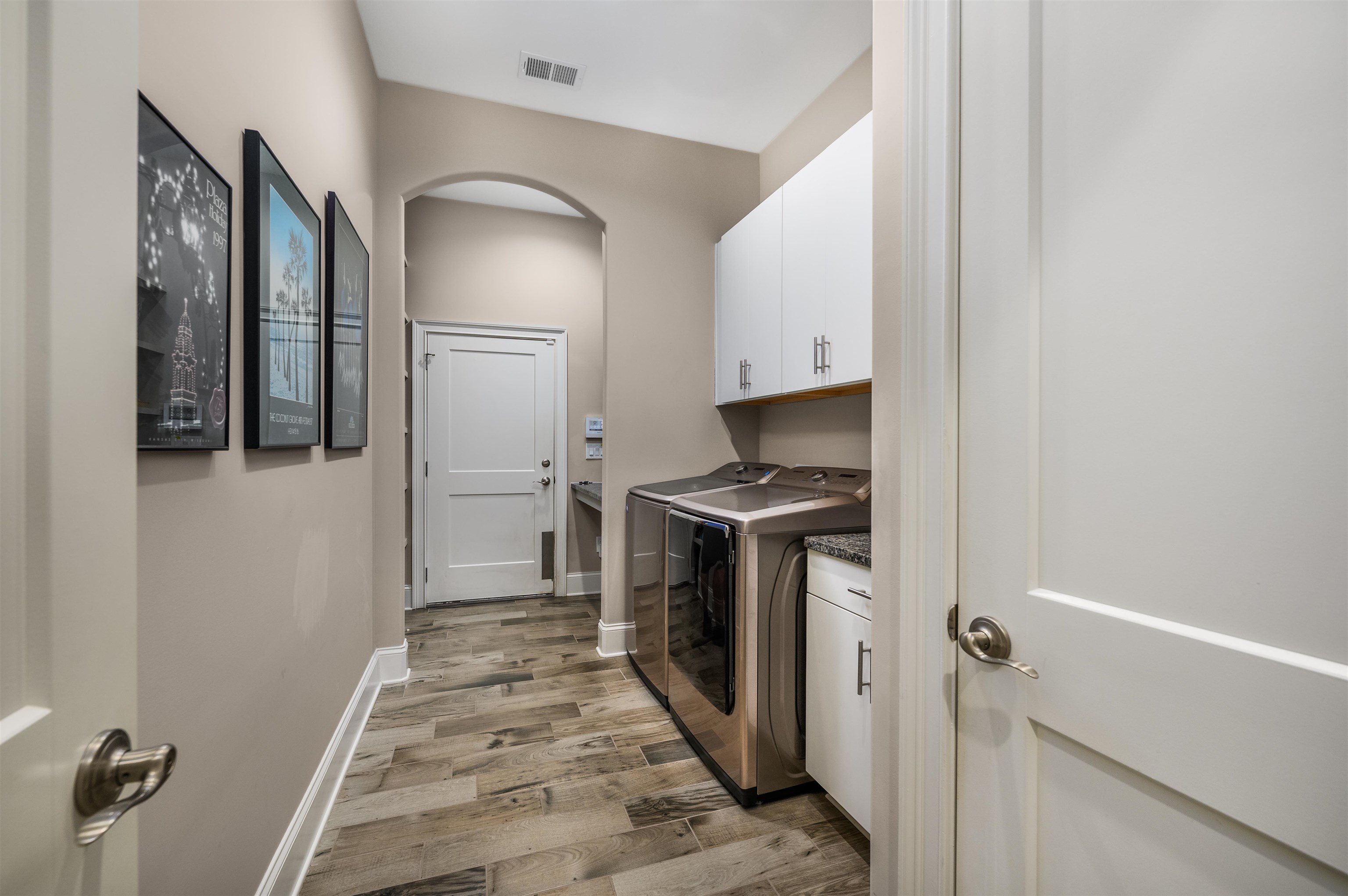 5986 Bolsena Place Property Photo 21