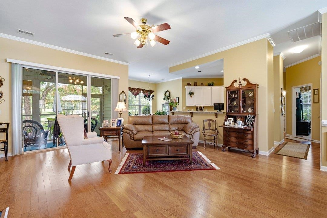 708 Caffery Ct. Property Photo 17