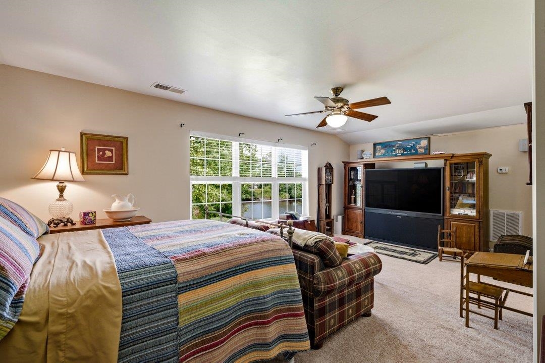 708 Caffery Ct. Property Photo 34