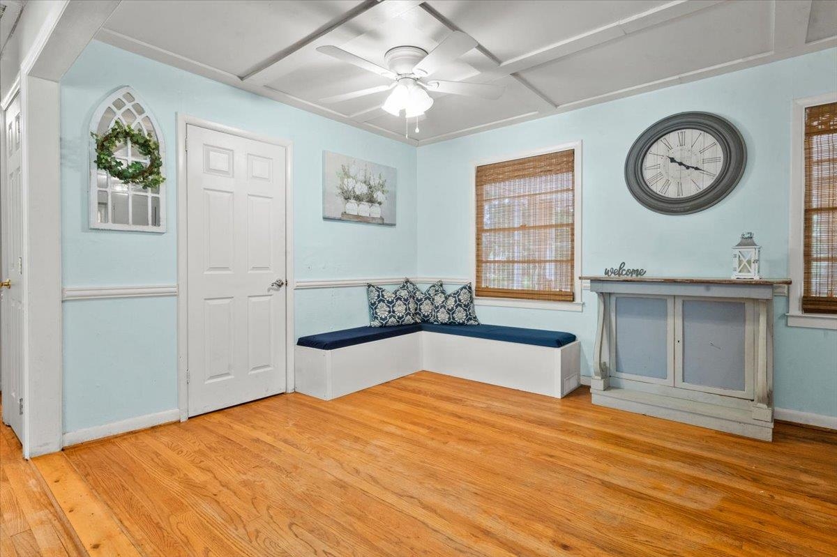 416 N Railroad Ave. Property Photo 10