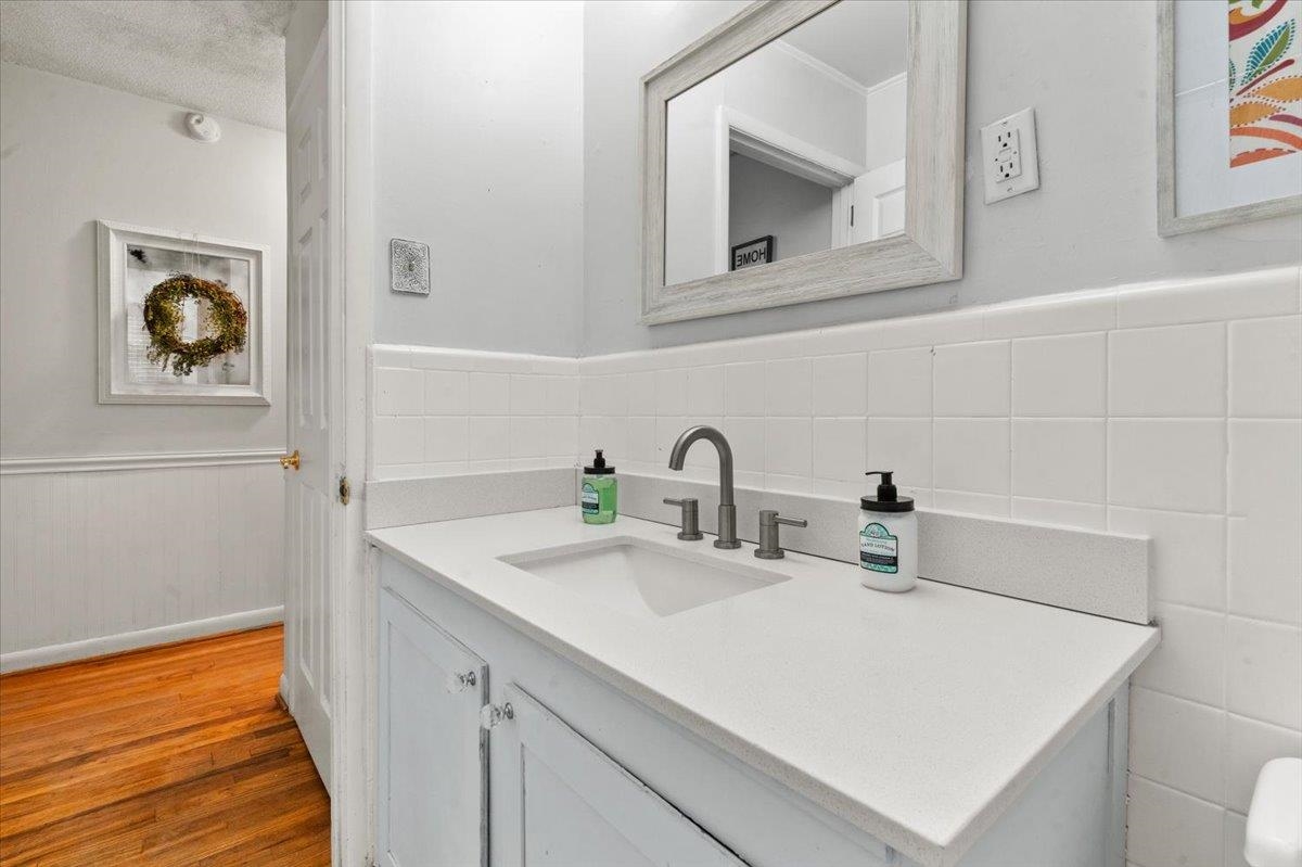 416 N Railroad Ave. Property Photo 20