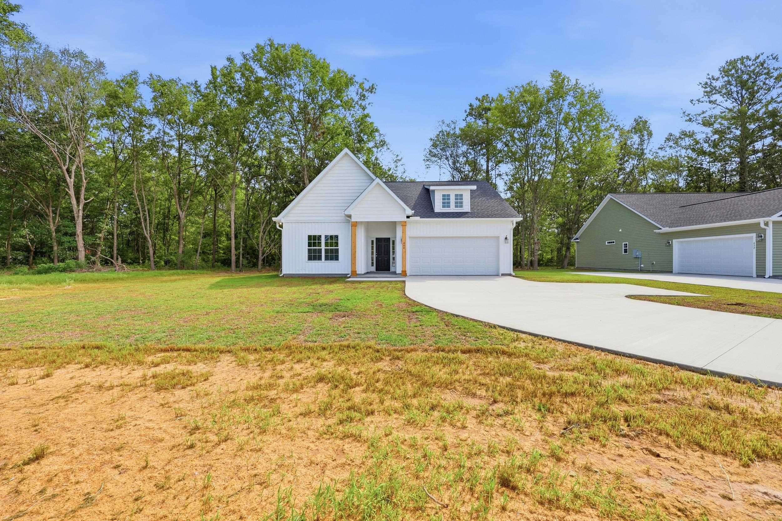 664 Goretown Loop Property Photo 2