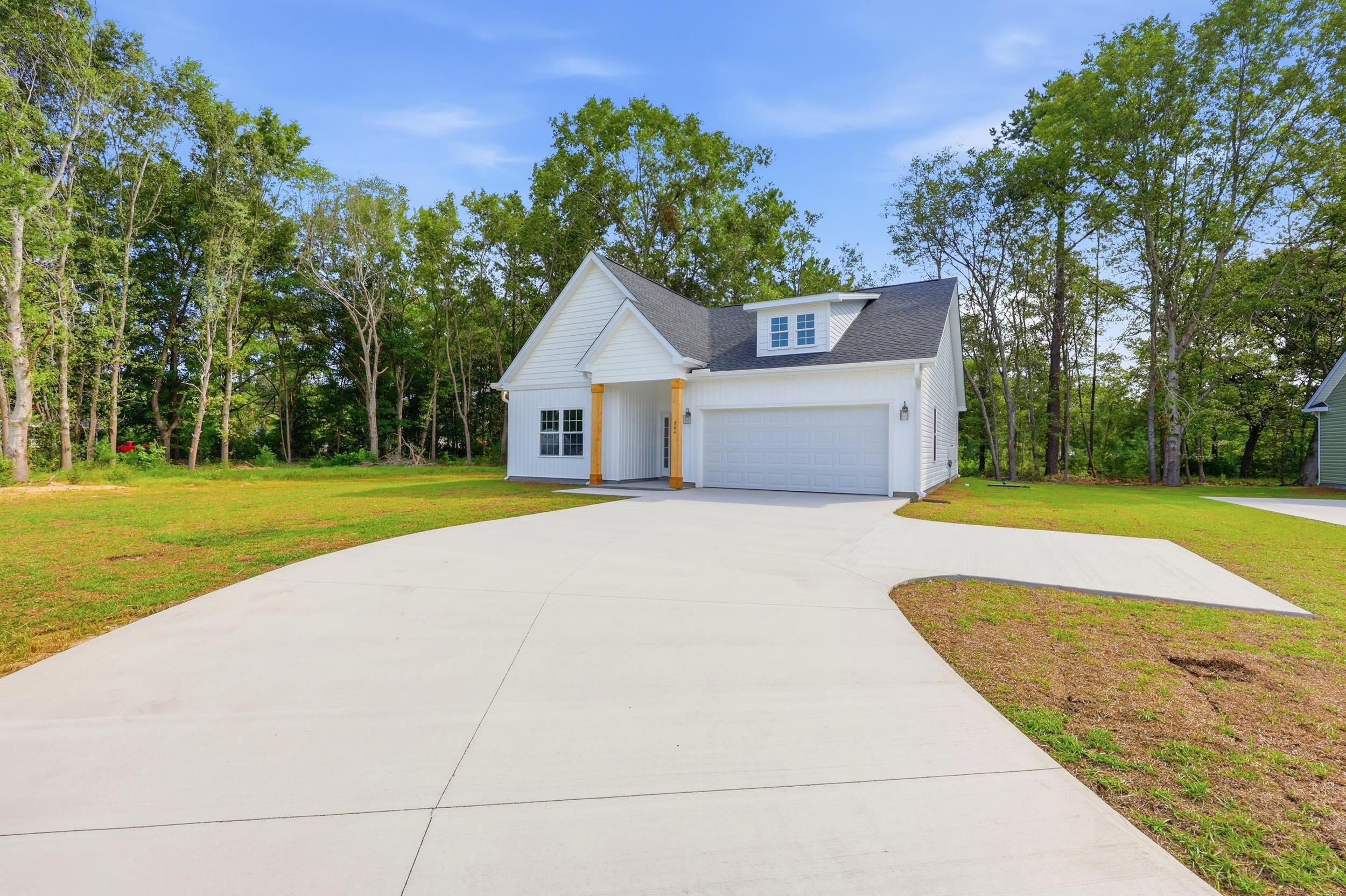 664 Goretown Loop Property Photo 3