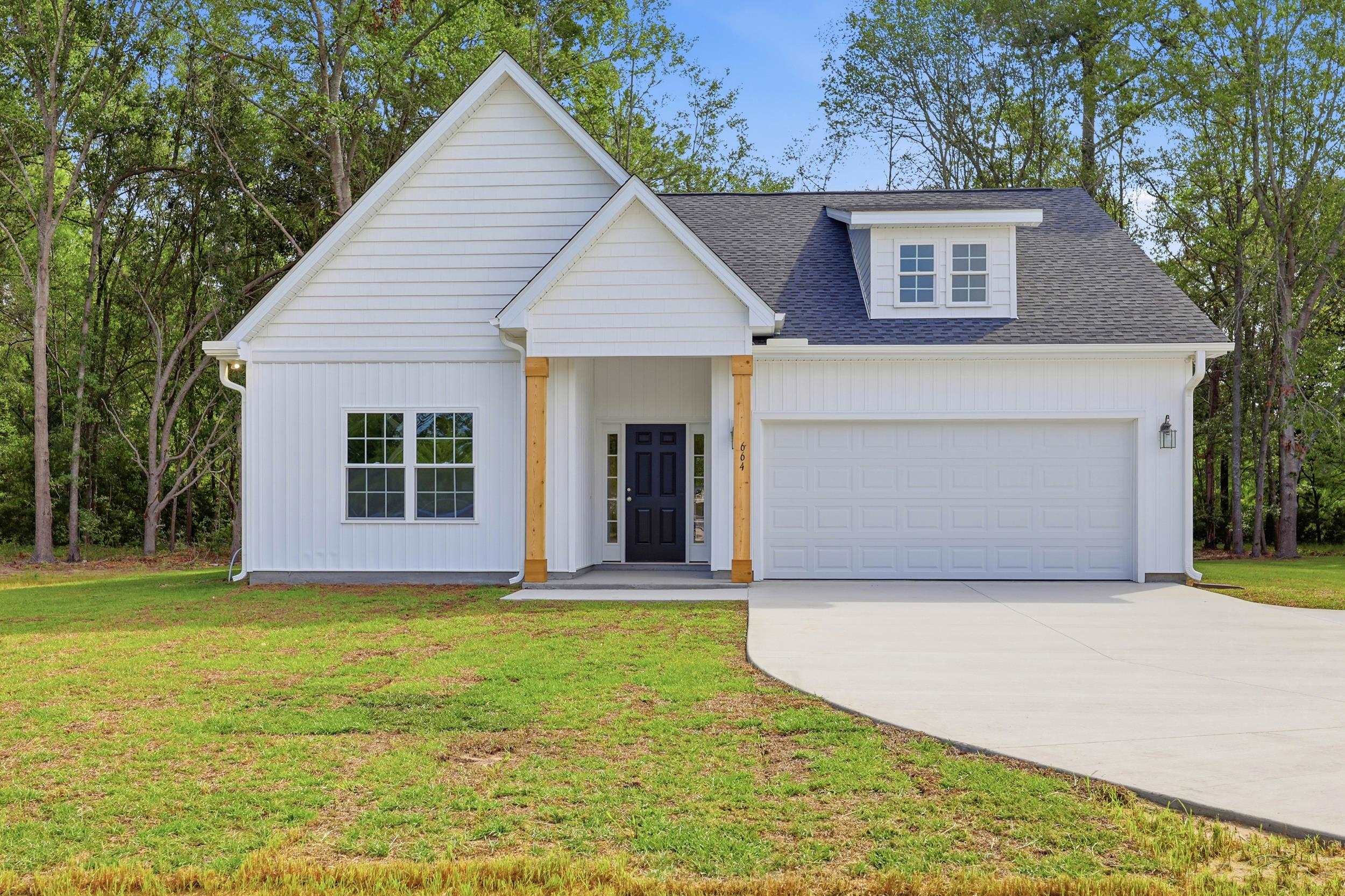 664 Goretown Loop Property Photo 8