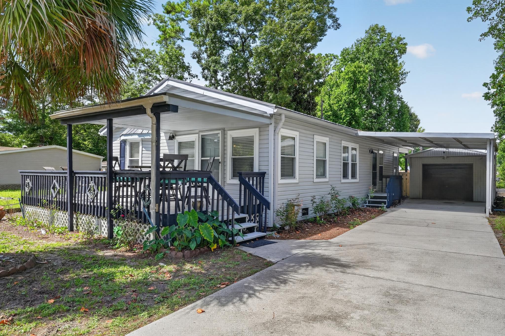 1742 Hideaway Rd. Property Photo 1