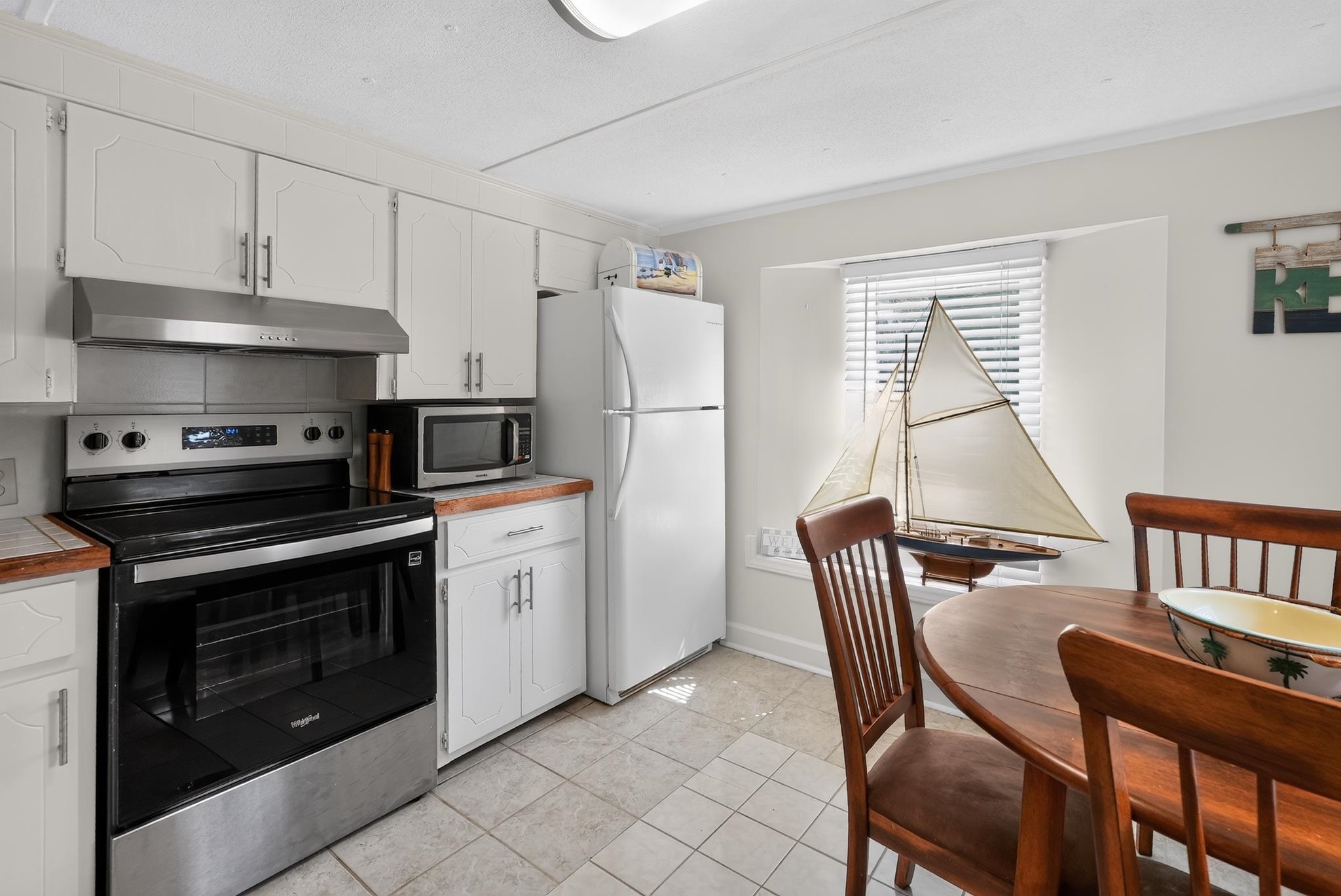 1742 Hideaway Rd. Property Photo 18